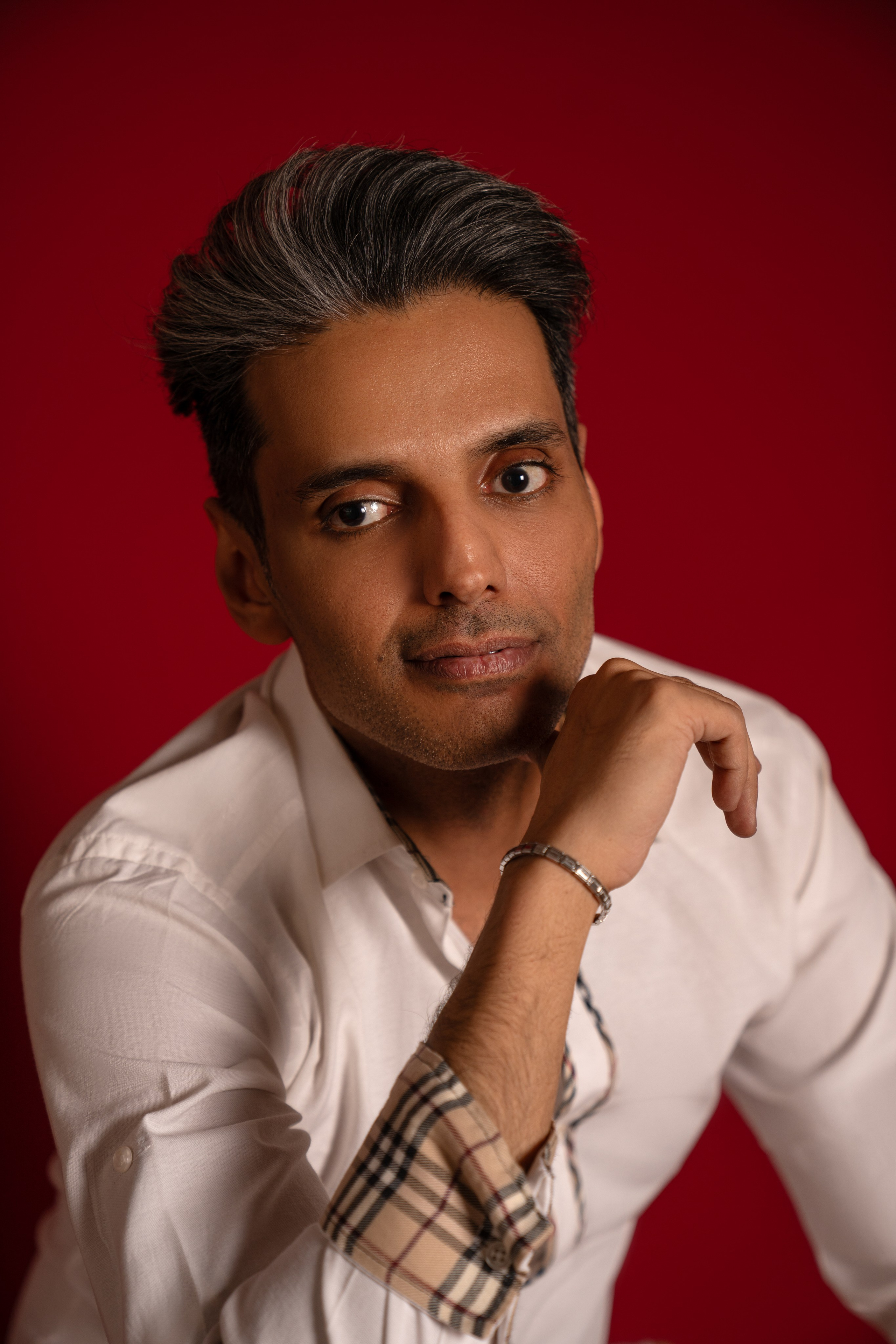 Essam. Portrait, Lifestyle and Lovestory photographer in Riyadh