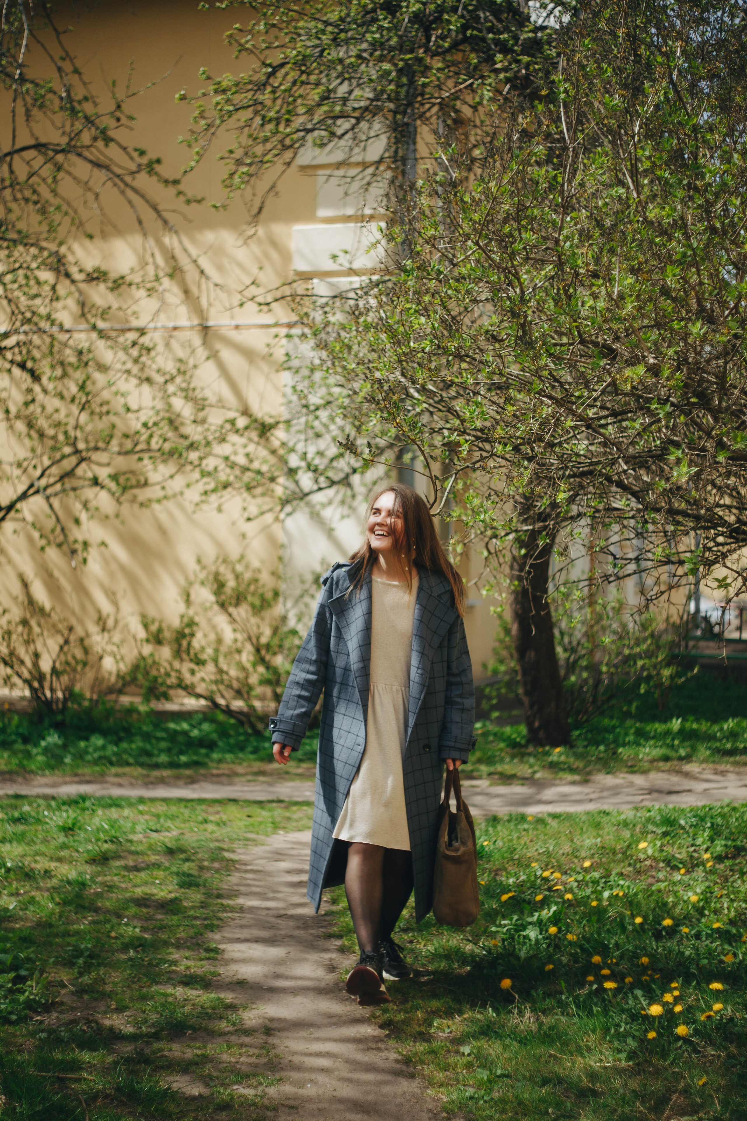 Dasha | Spring in Minsk. Photographer in Los Angeles. Julia Ishmuratova