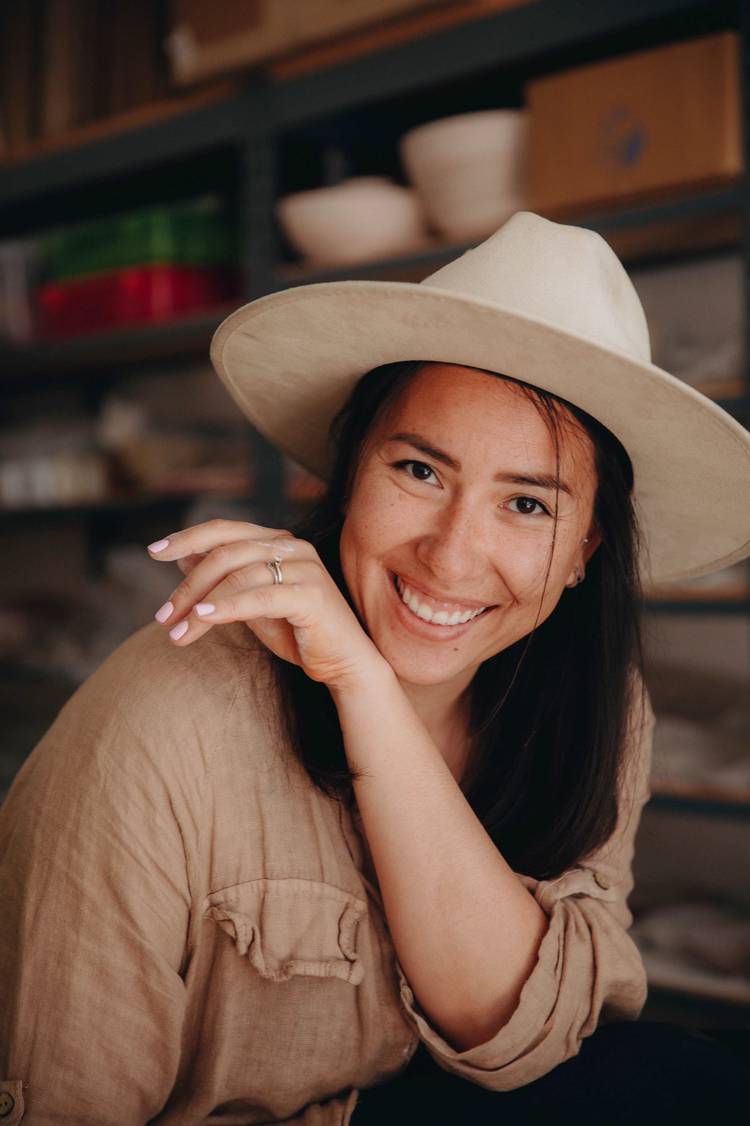 Maia | Pottery Session. Photographer in Los Angeles. Julia Ishmuratova