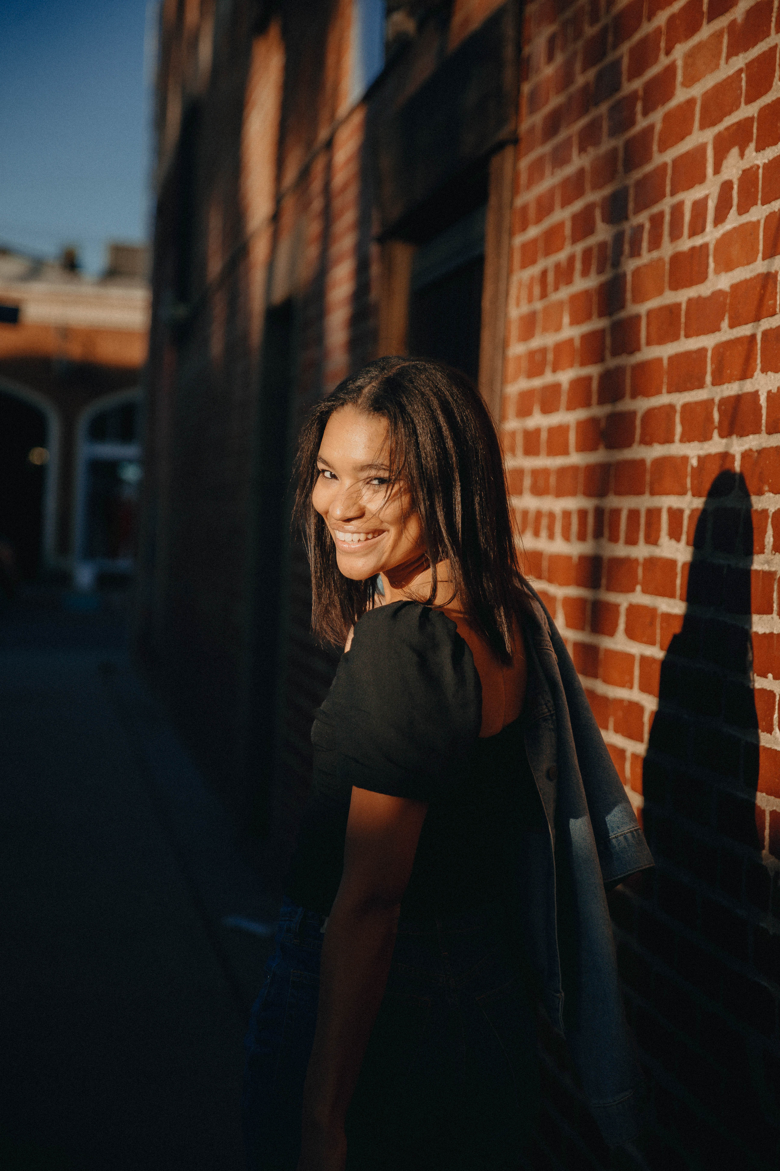 Nicole | Sunset at Abbot Kinney Blvd. Photographer in Los Angeles. Julia Ishmuratova