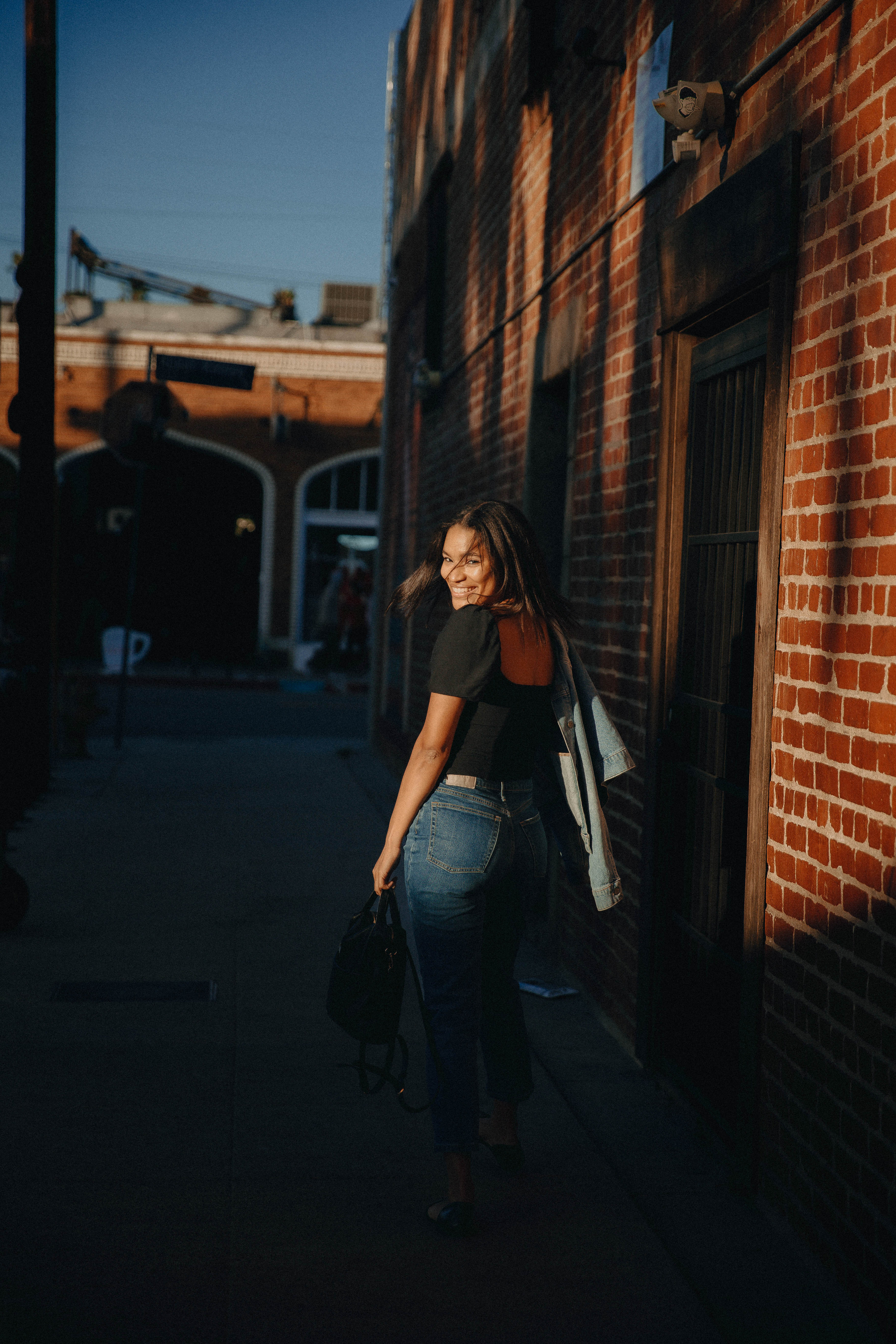 Nicole | Sunset at Abbot Kinney Blvd. Photographer in Los Angeles. Julia Ishmuratova