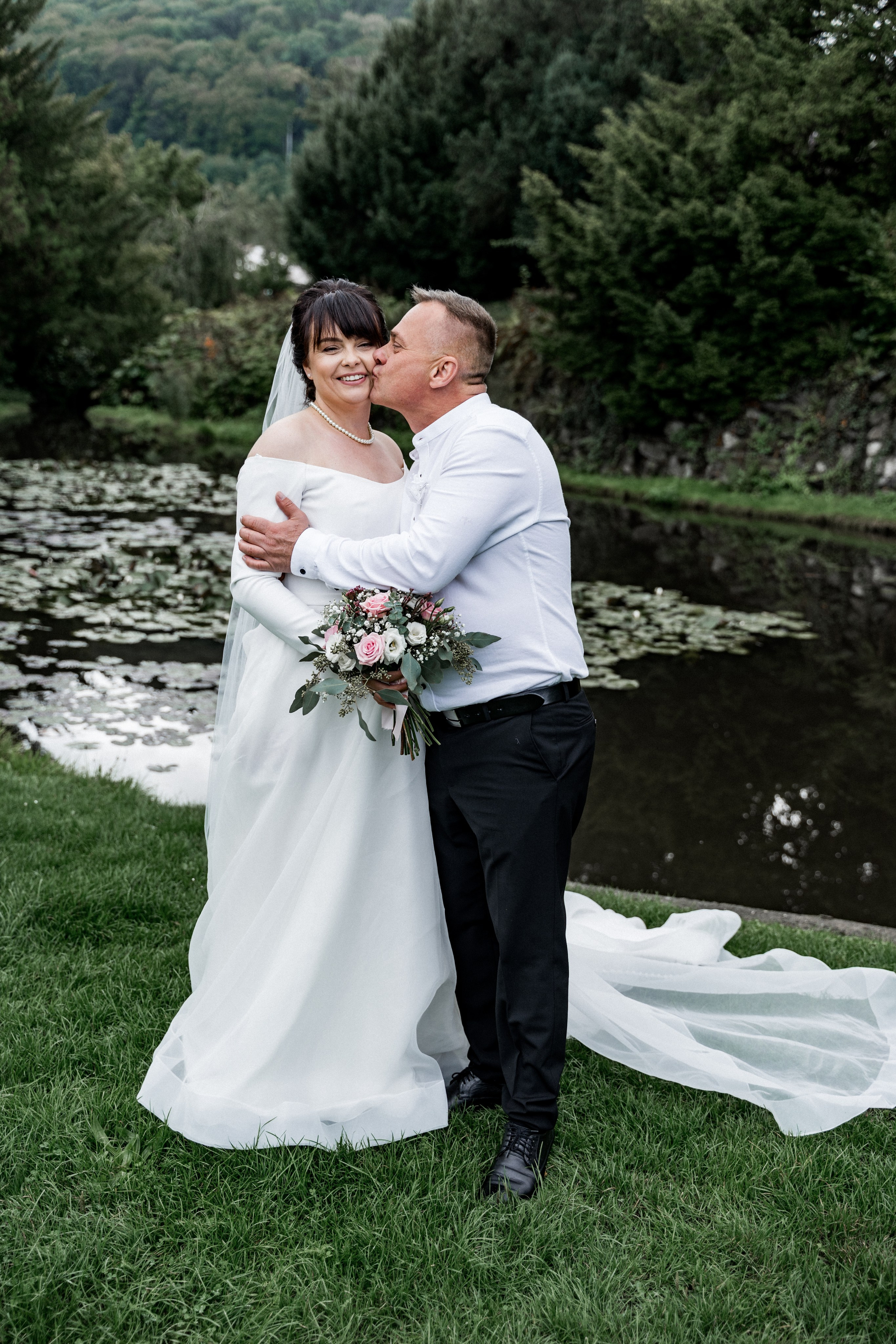 Andrei & Ira. Svatební fotograf a kameraman v Česku a po celé Evropě — Teplice, Ústí nad Labem, Praha, Drážďany