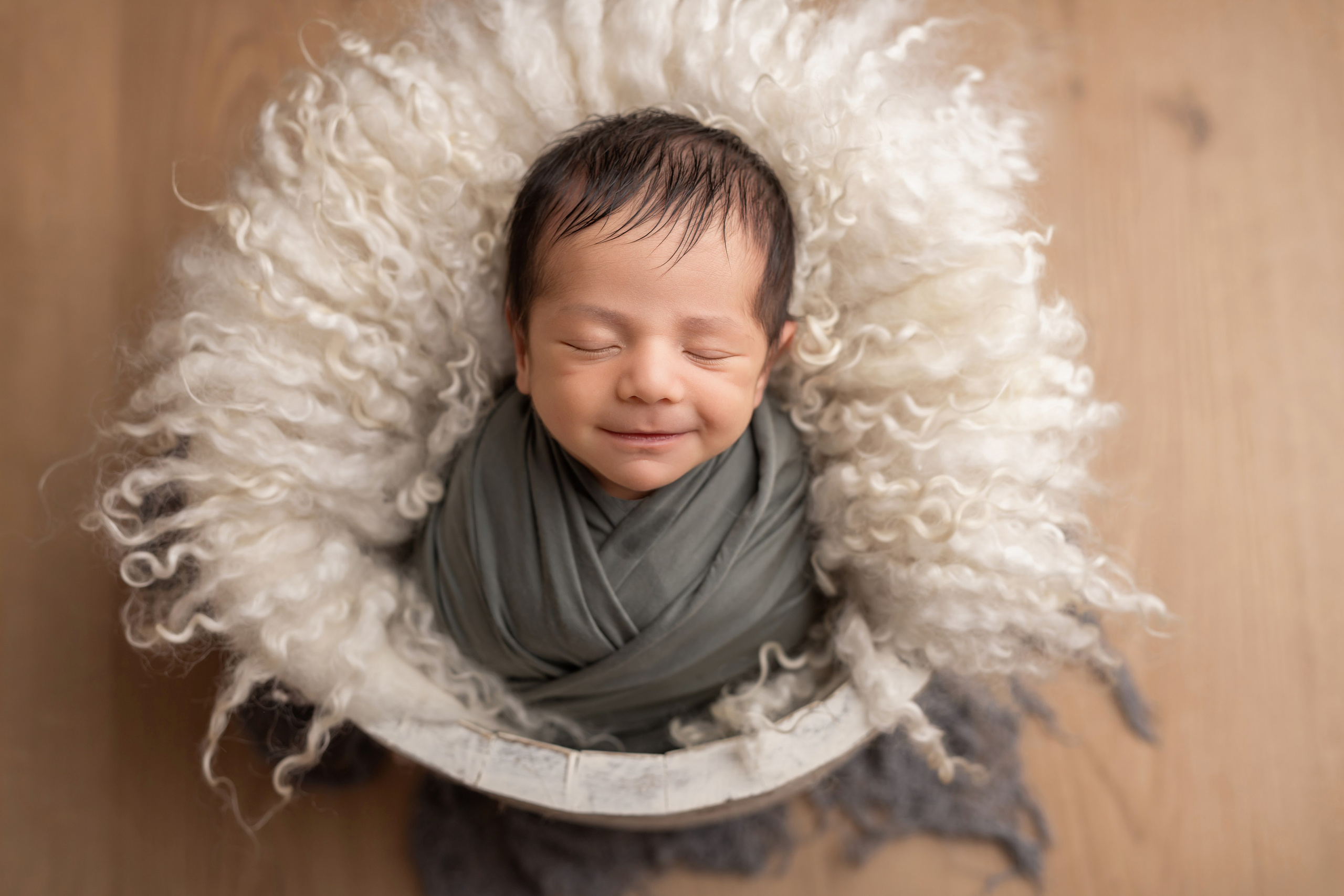 Neugeborenen. Neugeborenenfotografie, Babyfotografie in Düsseldorf und Umgebung