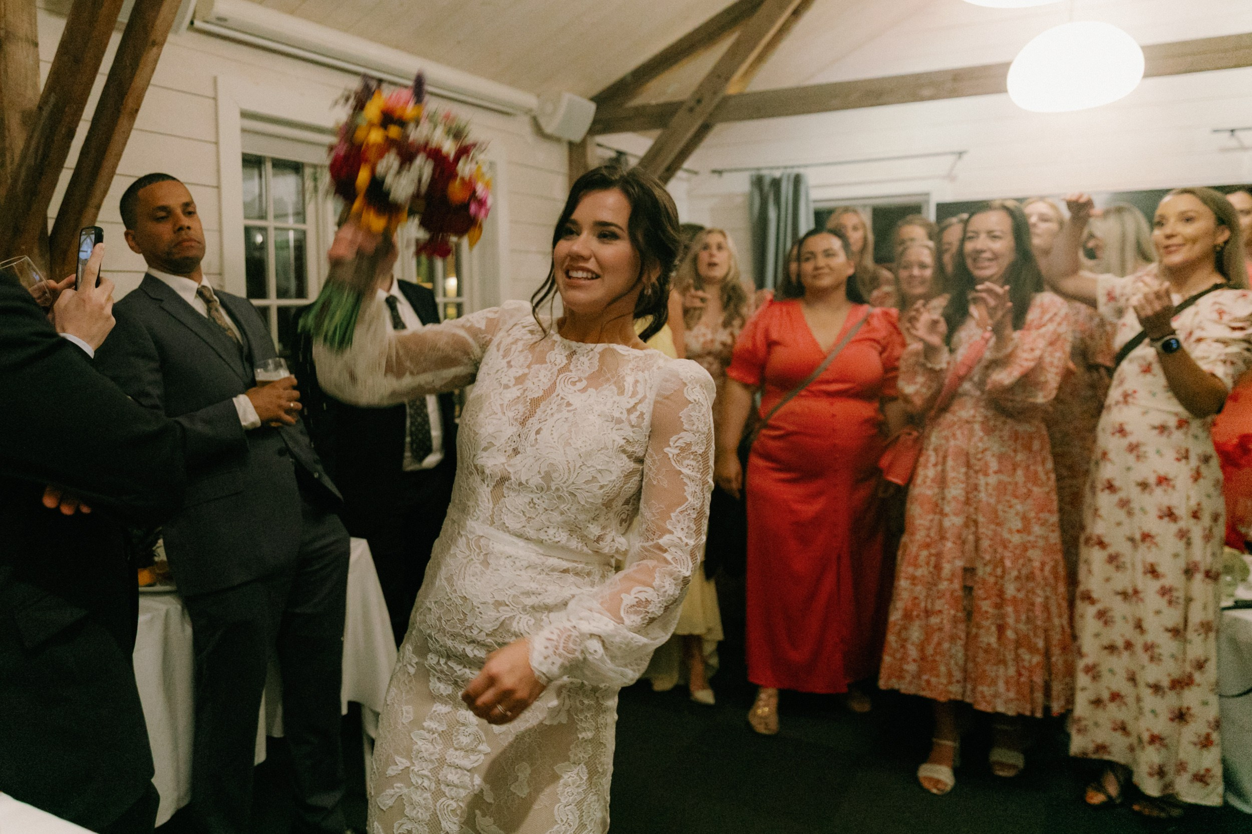 Our beautiful film. Warm family & Wedding stories