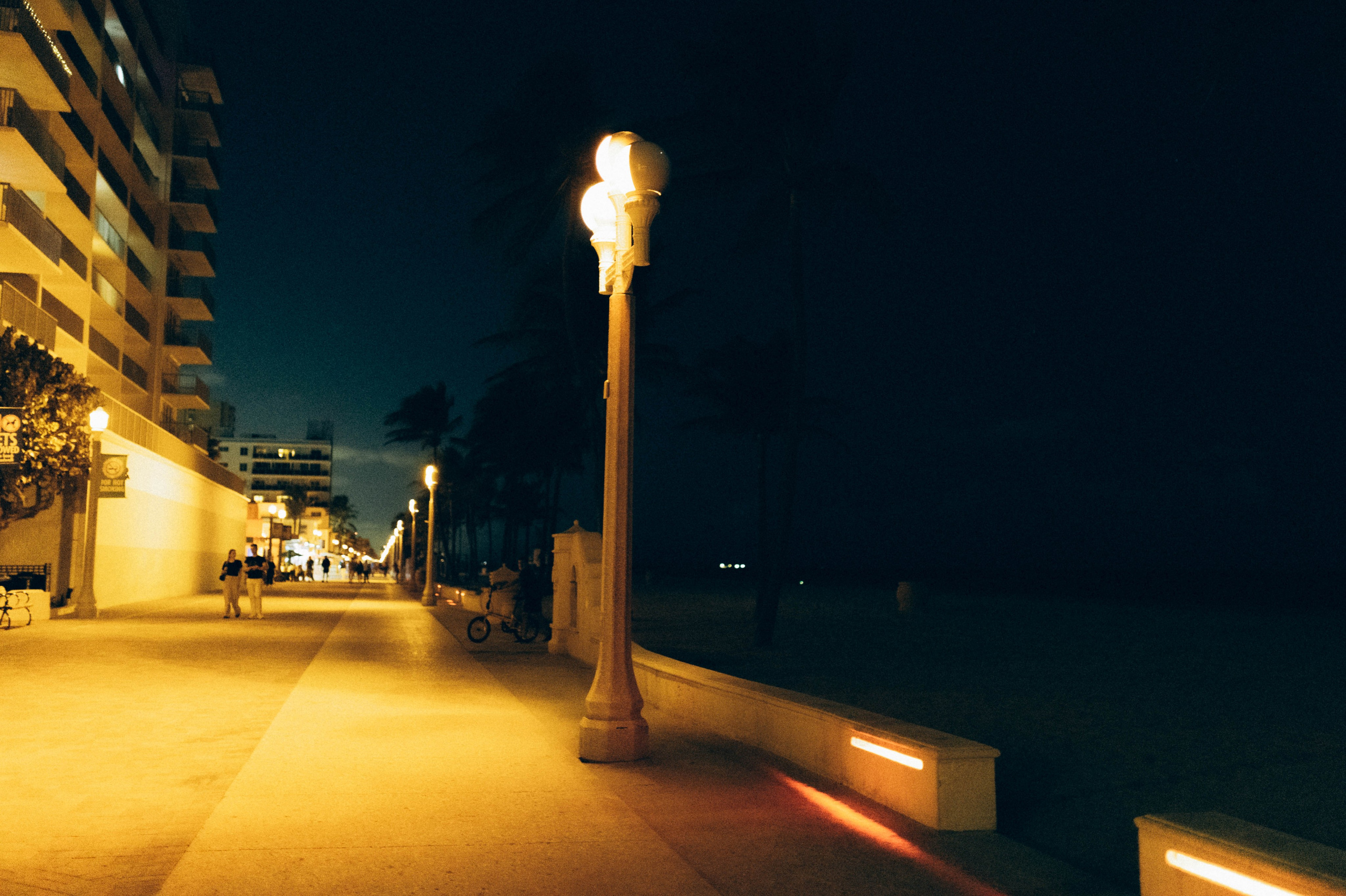 STREET. TETIANA UDOVYCHENKO PORTRAIT PHOTOGRAPHER