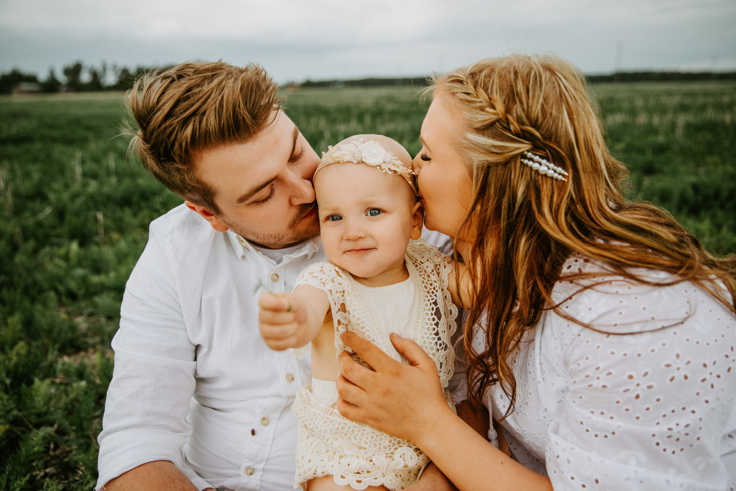 PERHEKUVAUS. Valokuvaaja Itä-Uudellamaalla Viktoria photography