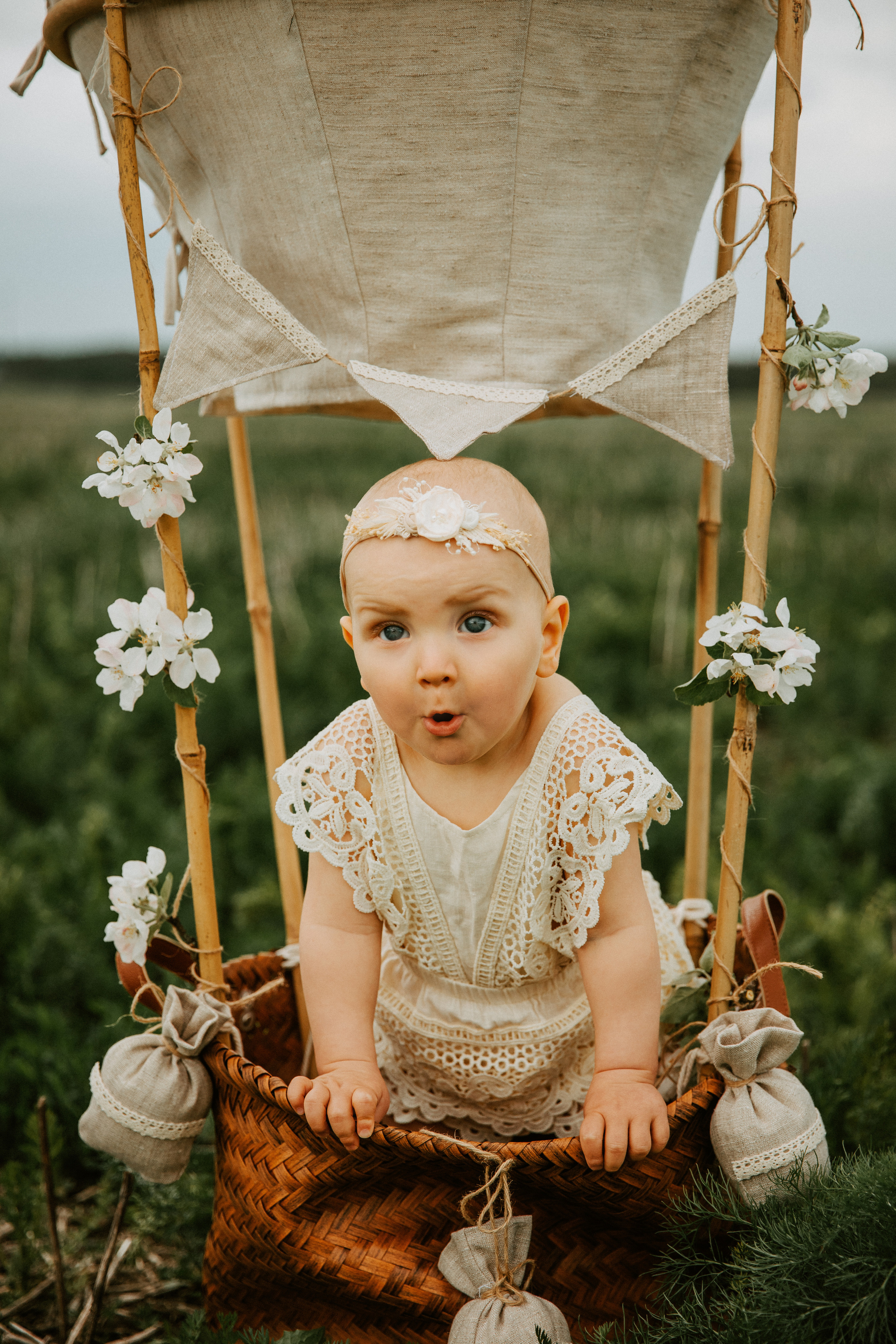 CAKE SMASH ja 1 V KUVAUKSET. Valokuvaaja Itä-Uudellamaalla Viktoria photography