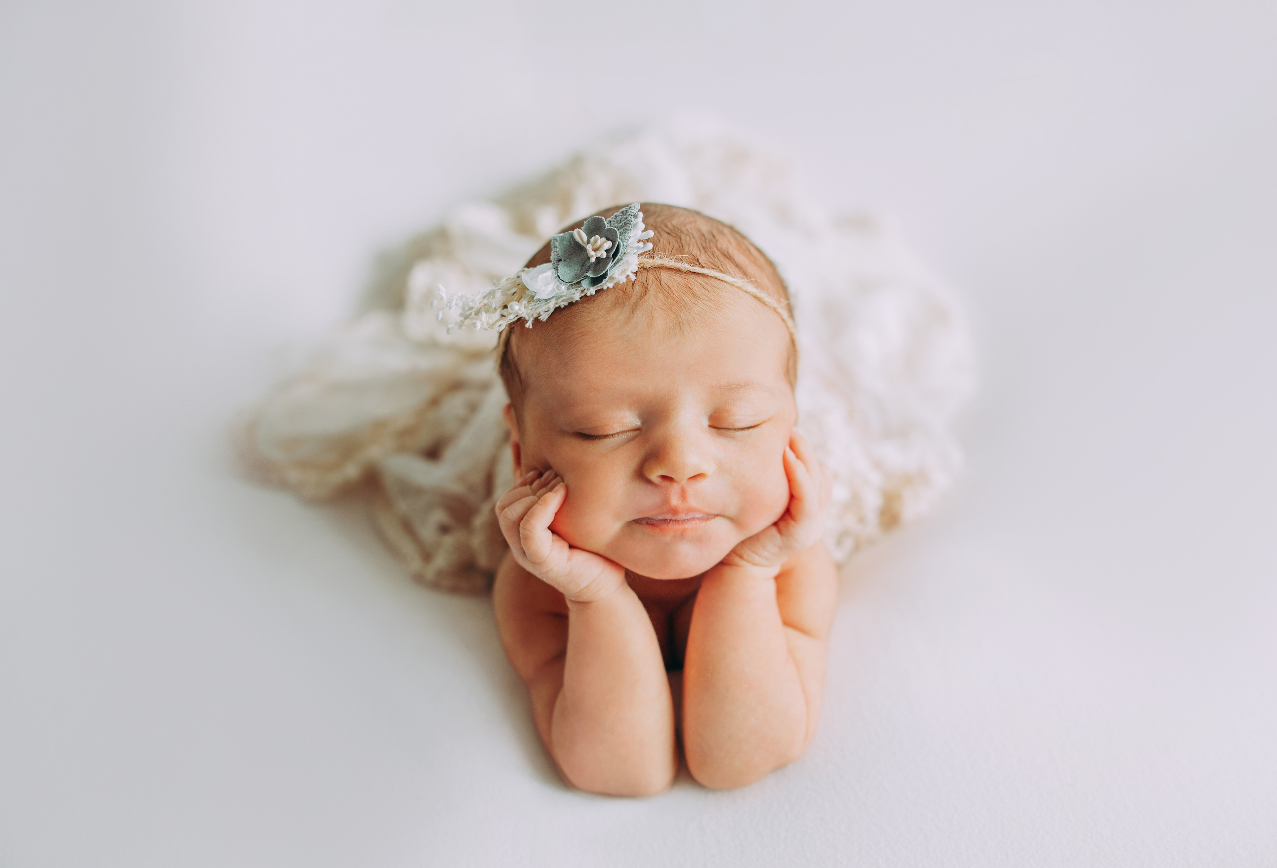 NEWBORN. Valokuvaaja Itä-Uudellamaalla Viktoria photography