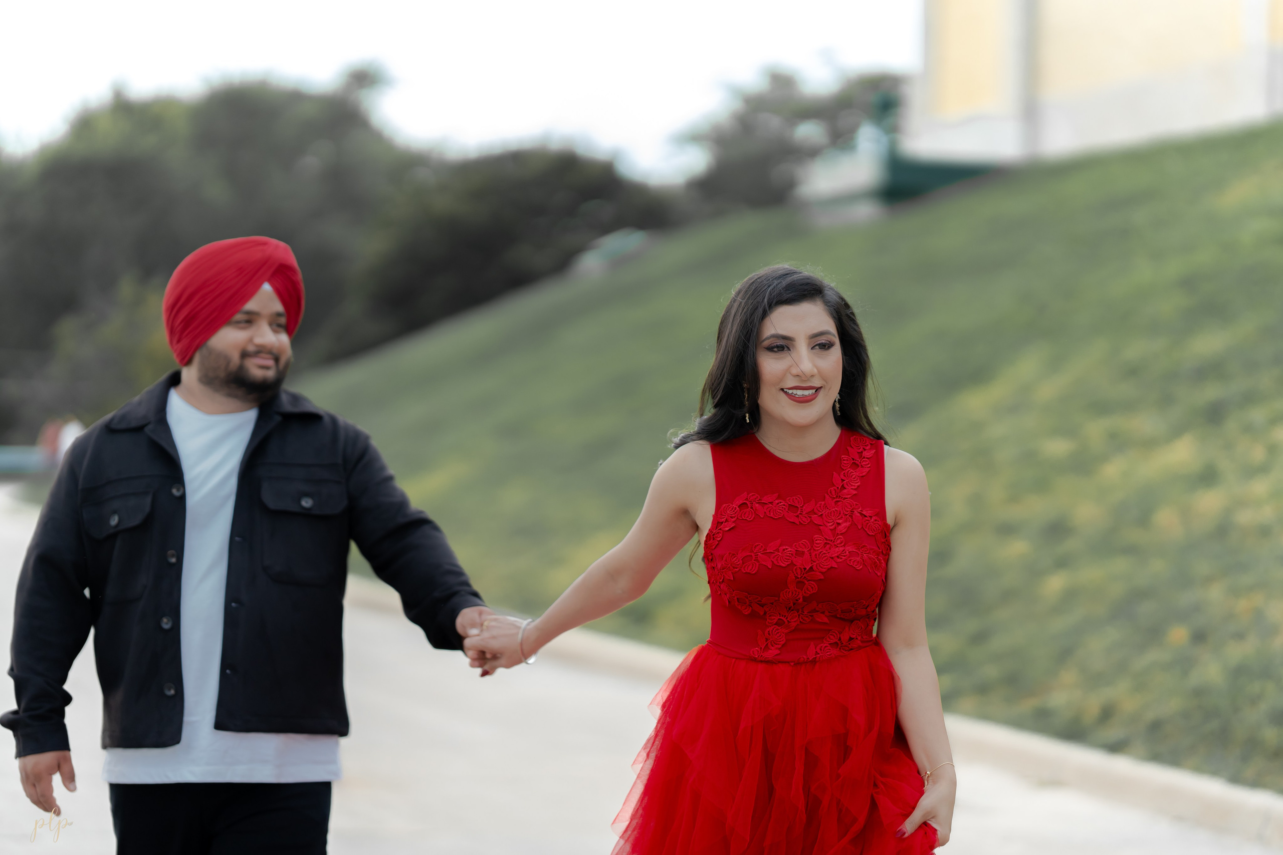 Jaskarandeep & Simi. Wedding Photographers and Filmmakers