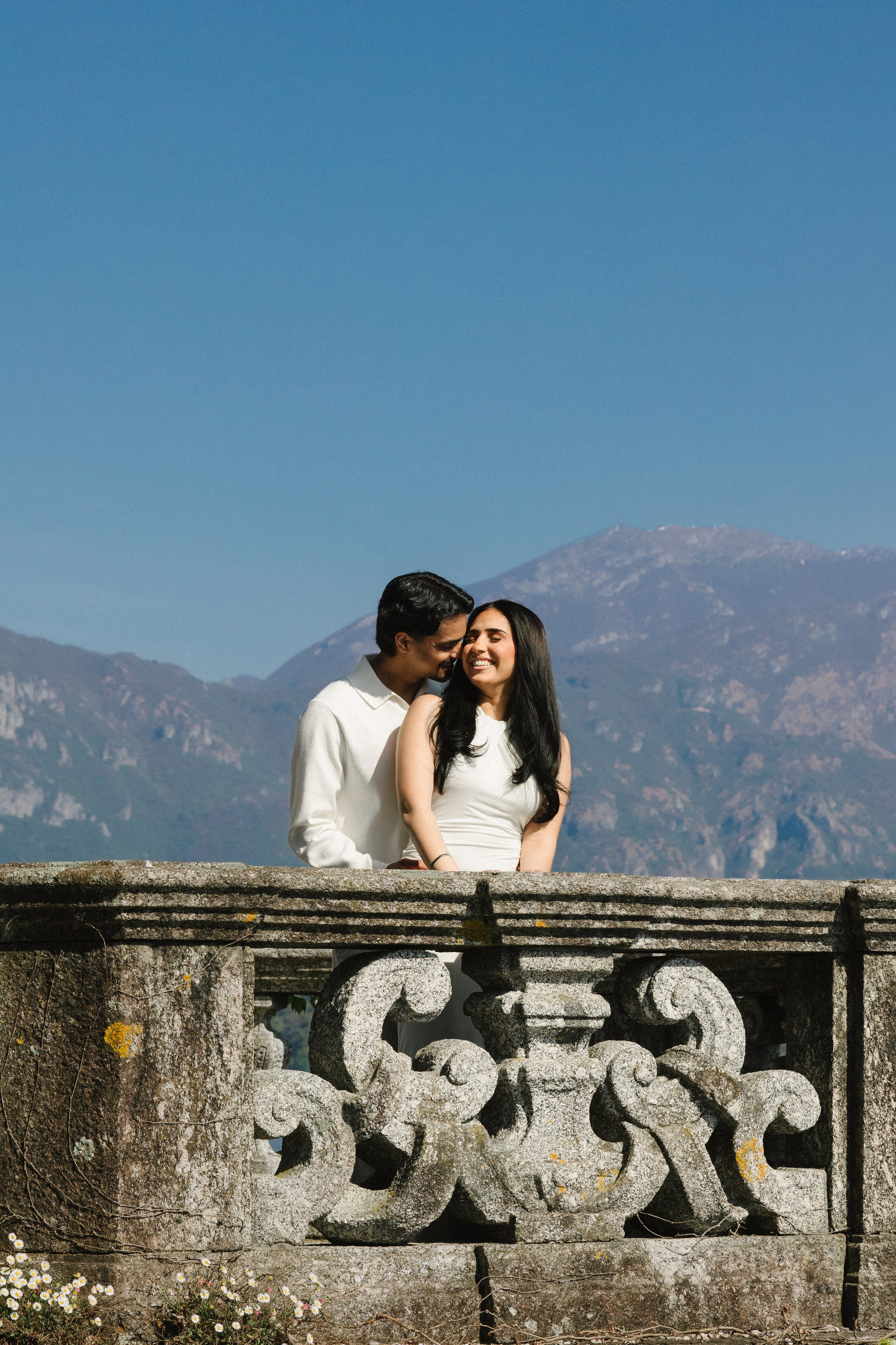 Vish & Kajal. Wedding photographer in Italy