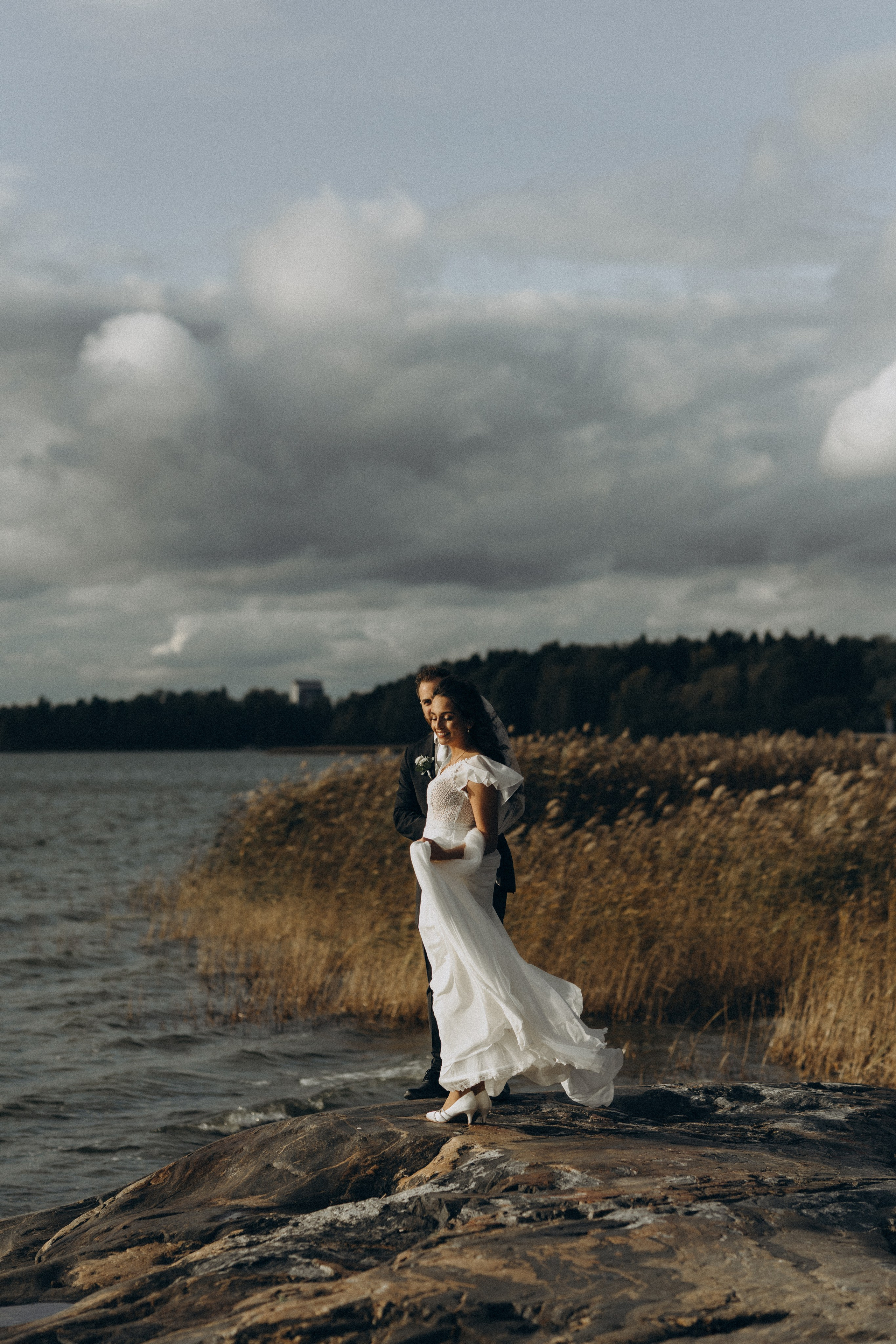 W&S. Wedding and potrait photographer in Helsinki Vickan O