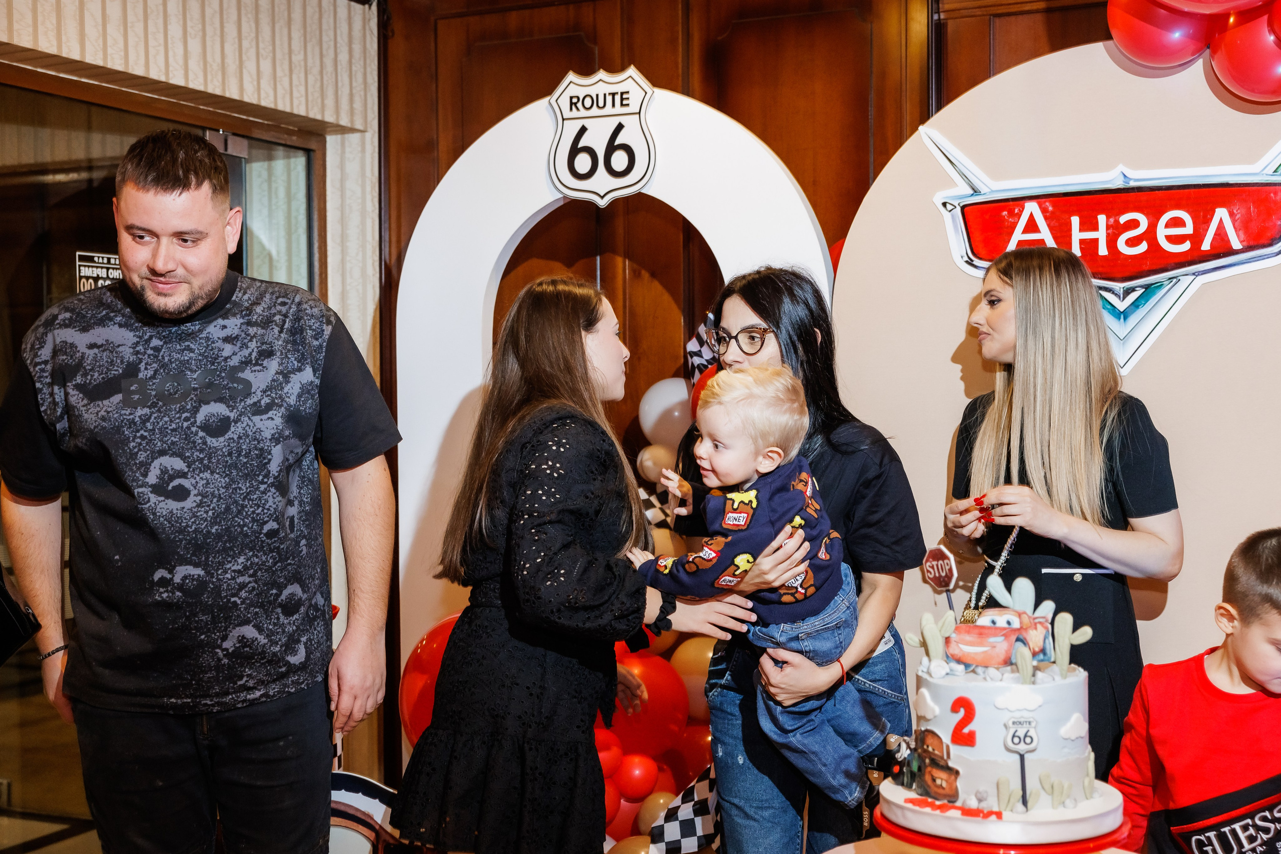 Честит Рожден Ден. Фотограф Ирина Йотова