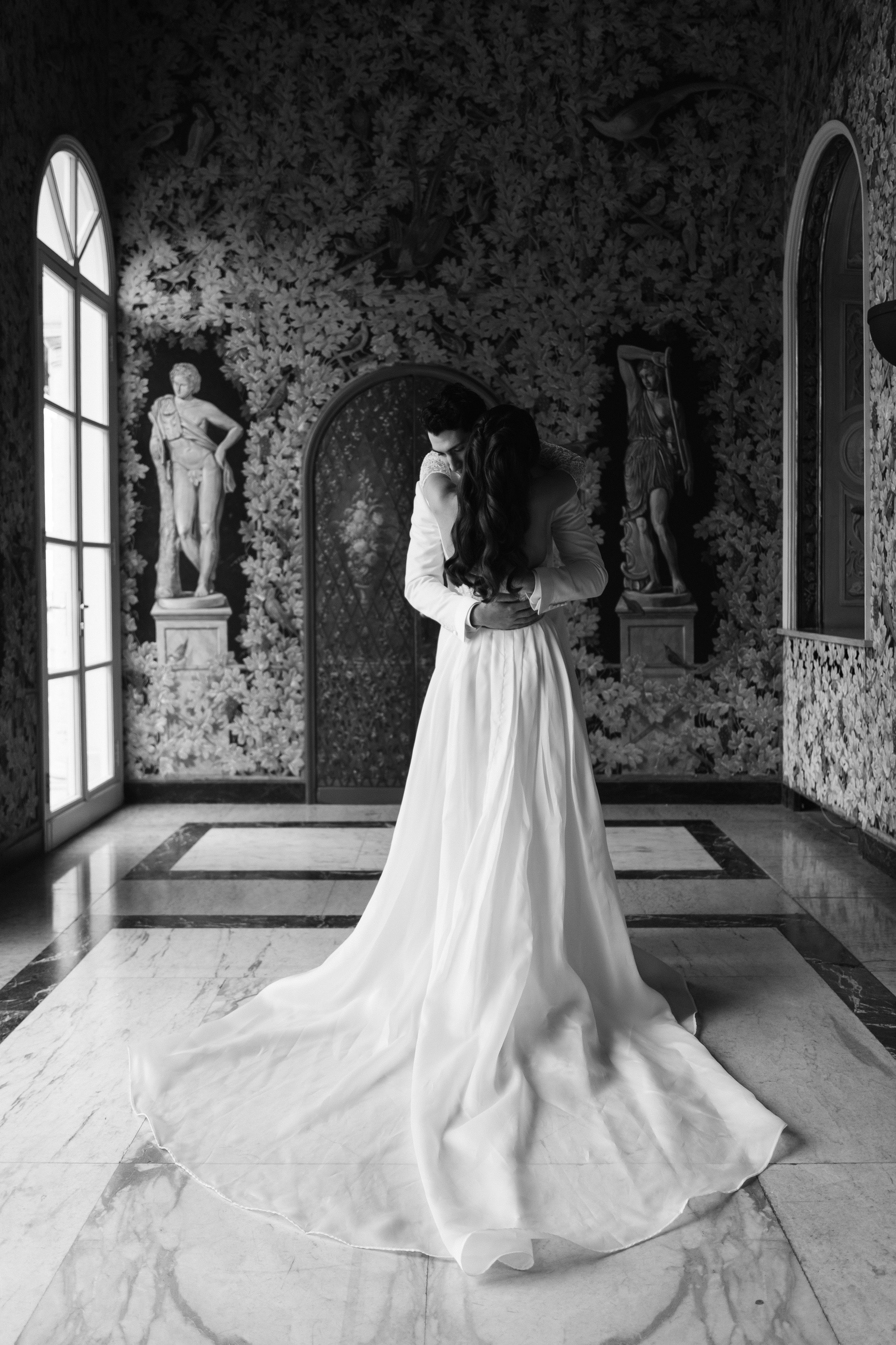Wedding Photographer villa Miani. Wedding Photographer Rome Tuscany Como Sicily Puglia Amalfy Italy- Oksana Savenchuk