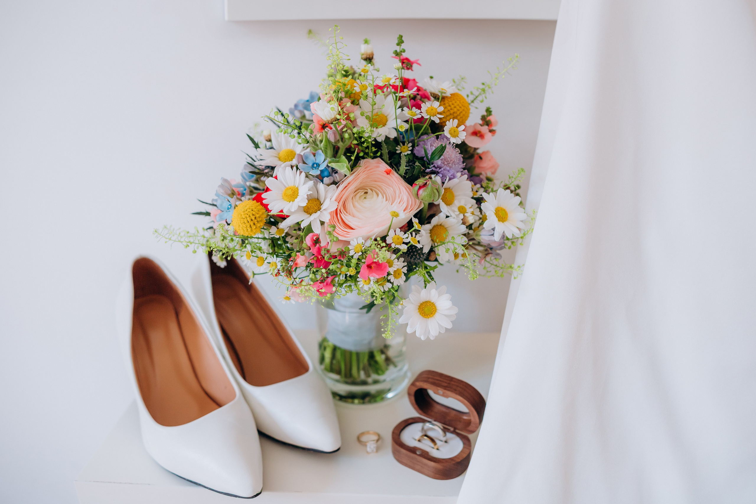 Ruben & Destiny. Wedding and Family Photograph