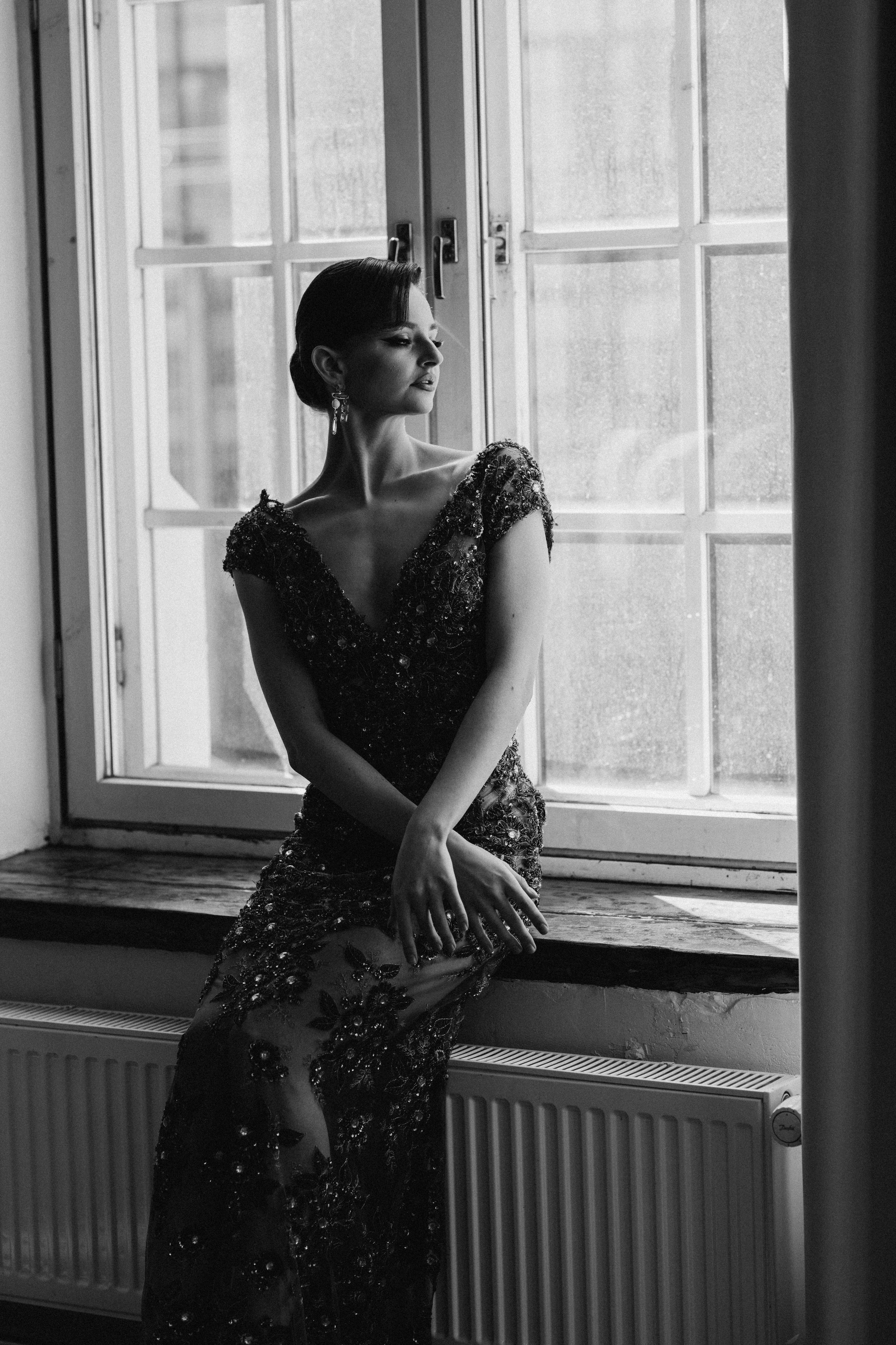 Riikka Couture, Riikka Ikäheimo, Violetta Keller, Portrait, Dancer. Wedding and potrait photographer in Helsinki Vickan O