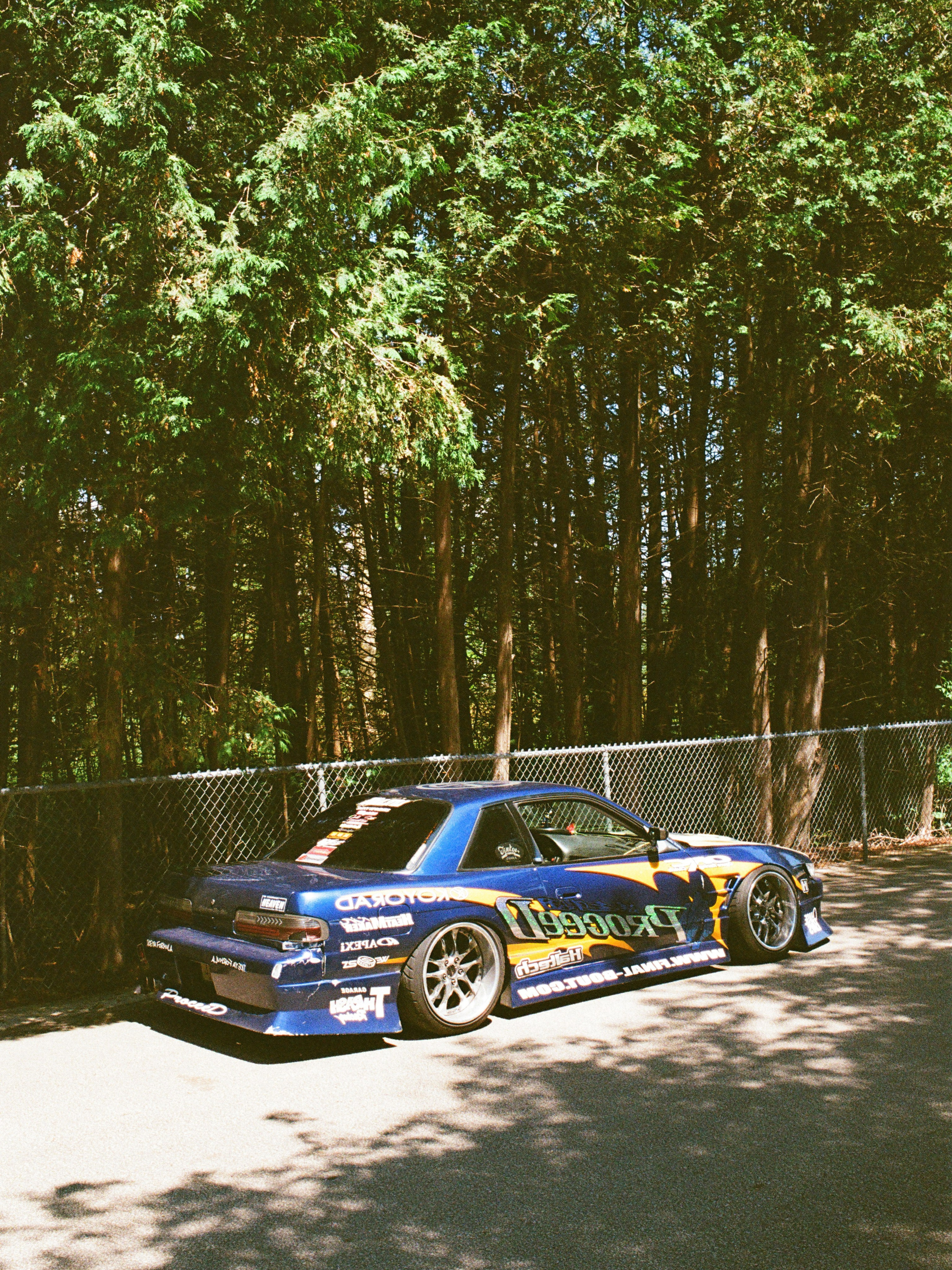 ClubFR — DD110. 35mm Photography by Brad Zgonena based in Chicago, IL