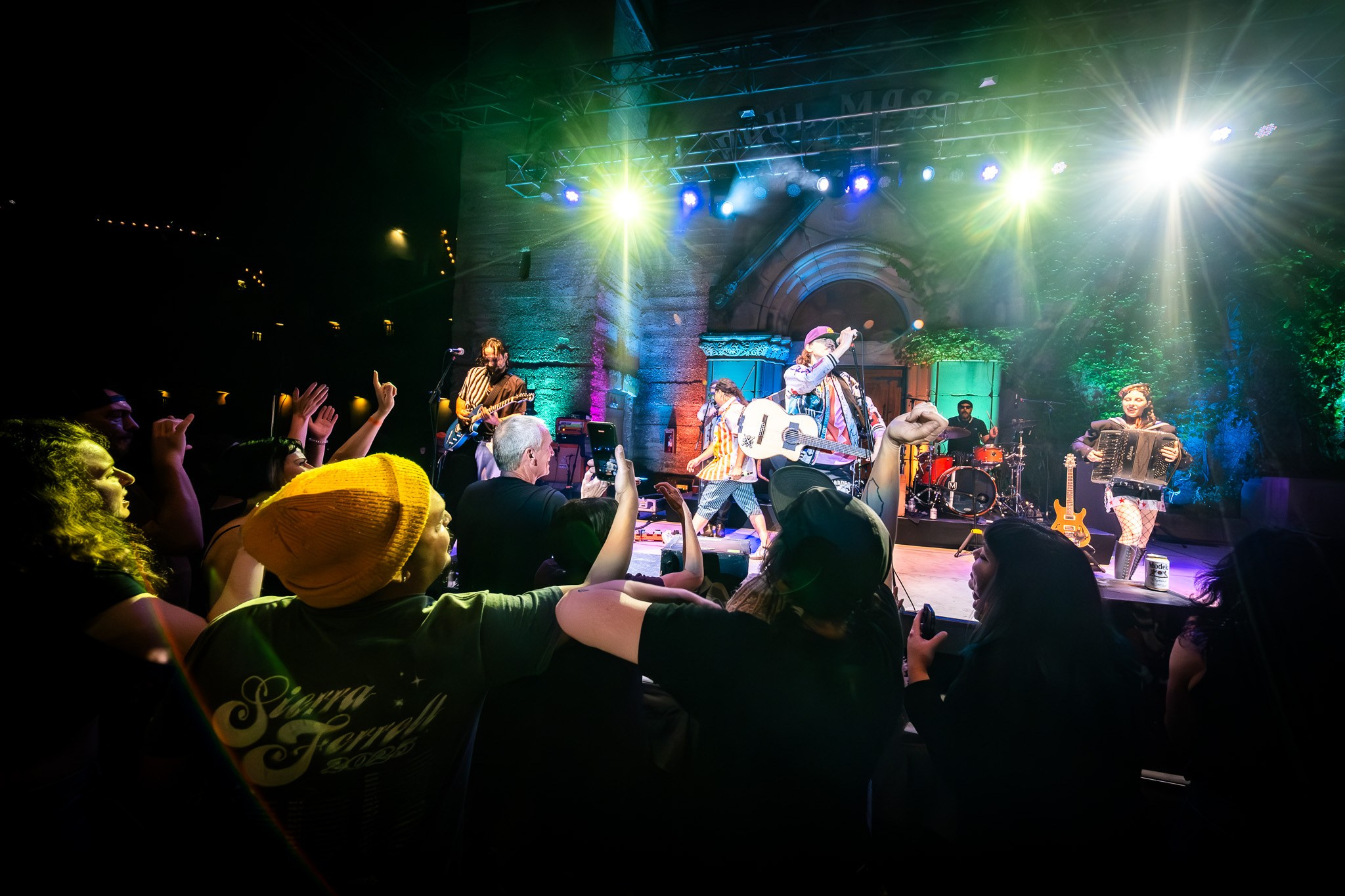 GOGOL BORDELLO / SARATOGA / CA. Reportage concert portrait photography in the San Francisco Bay Area