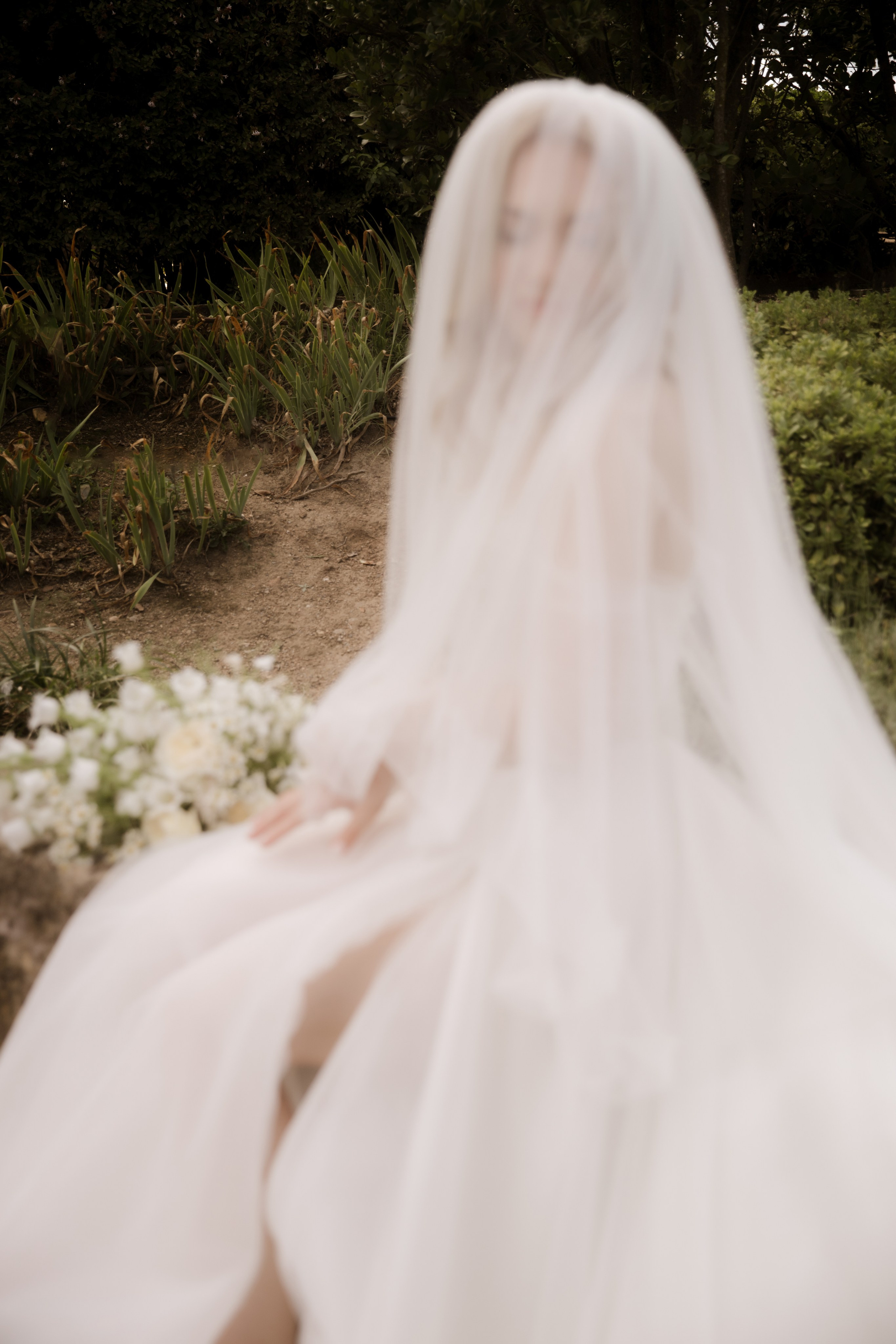 PJ & Yonna. Hotel Castell d’Emporda. Paola fotógrafo / videografo de bodas en Barcelona