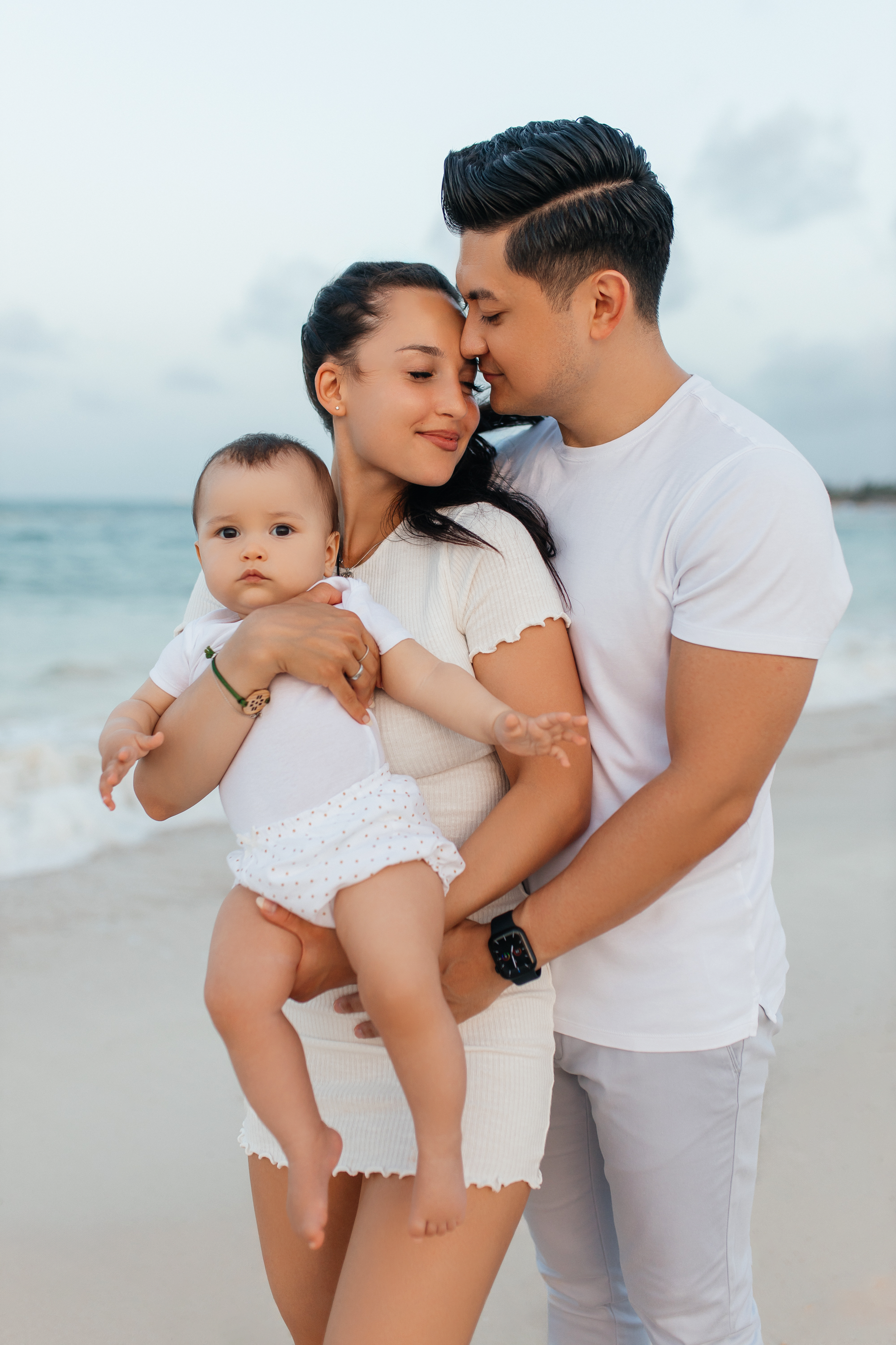 Family Sunset. Photographer in Punta Cana Anni Robles