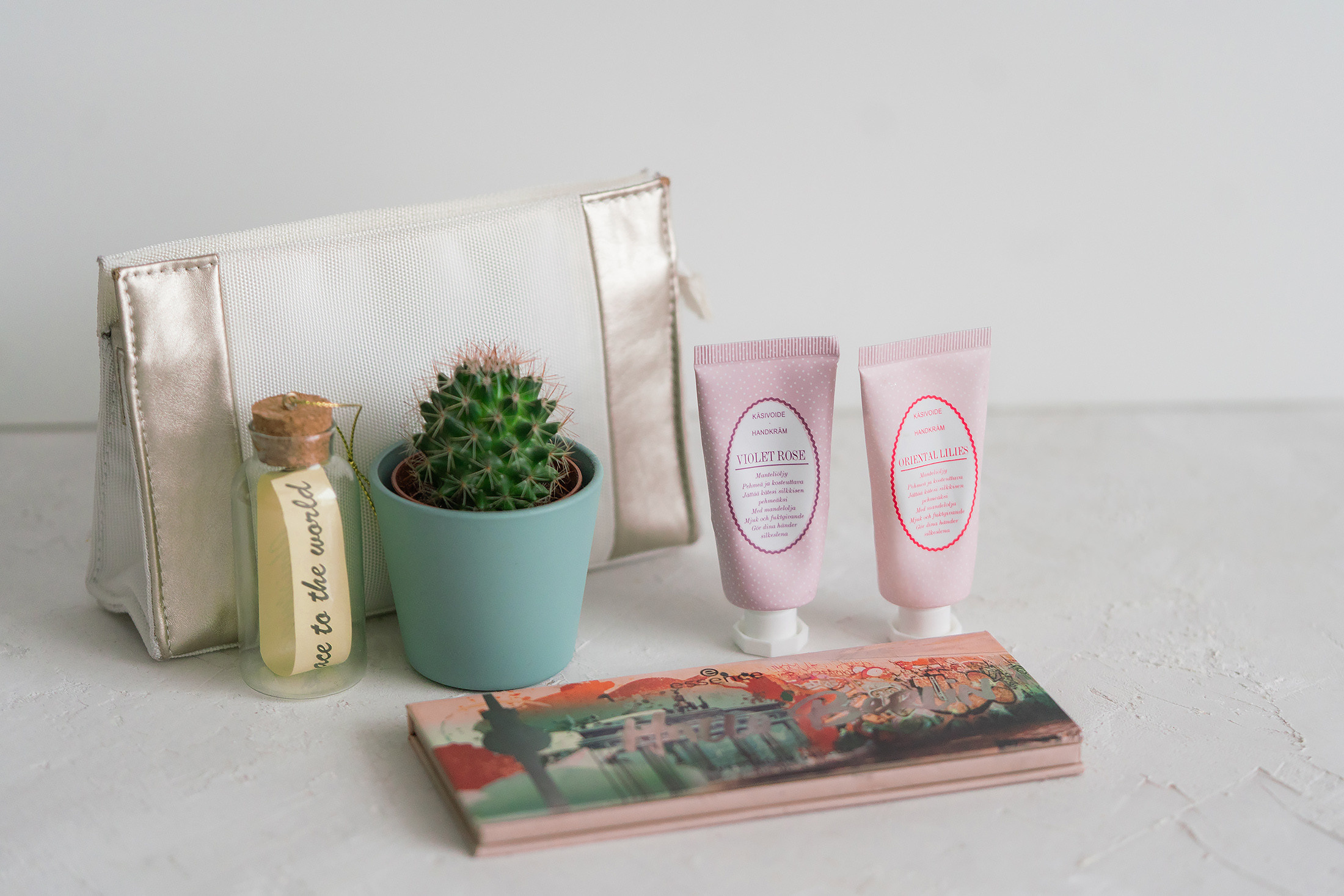 Tuotekuvaus Floramore Oy, Crocus Paperi, Hää- ja Juhlasuunnittelu Orch