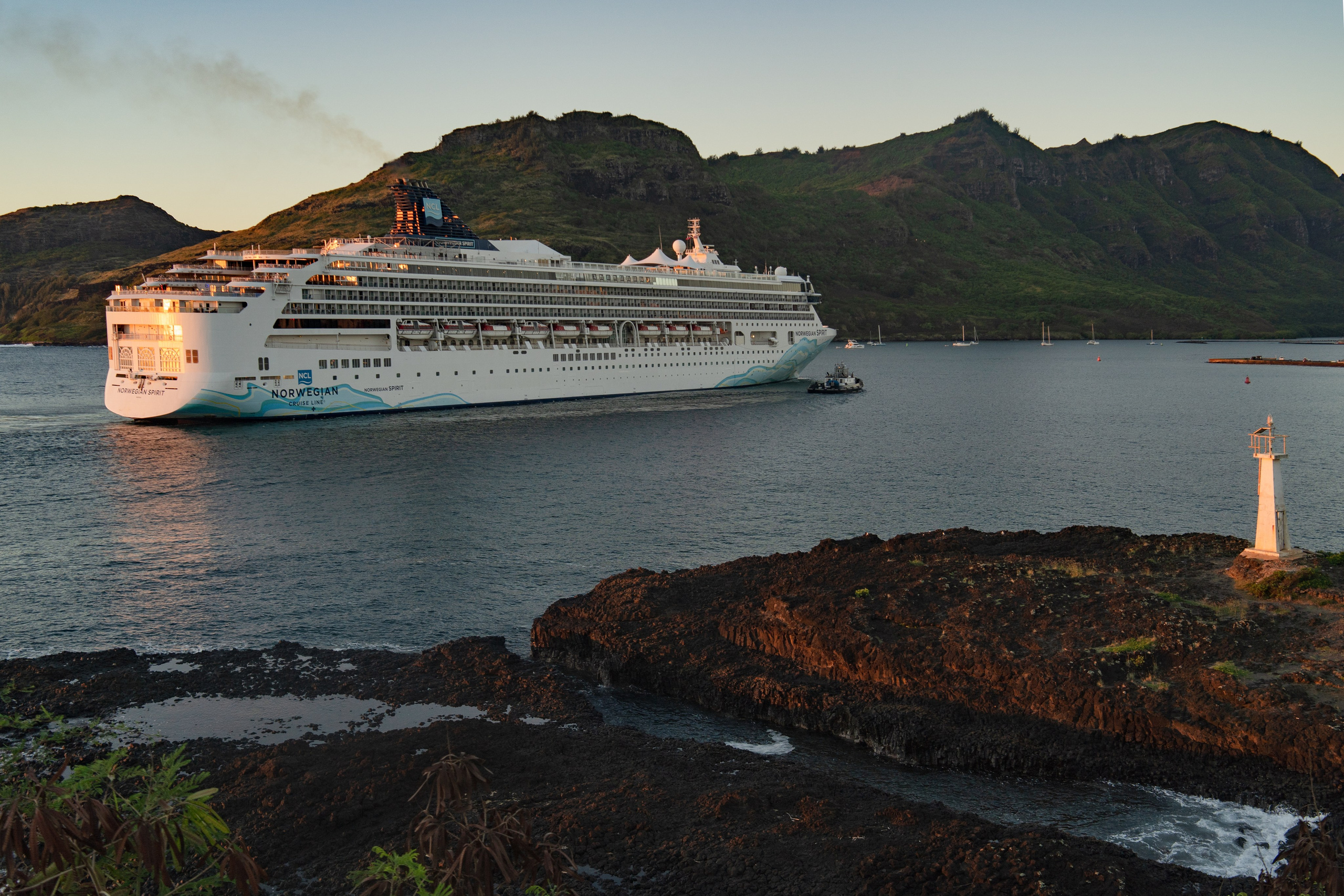 SHIPS. Awards winning photographer in Kauai, Hawaii