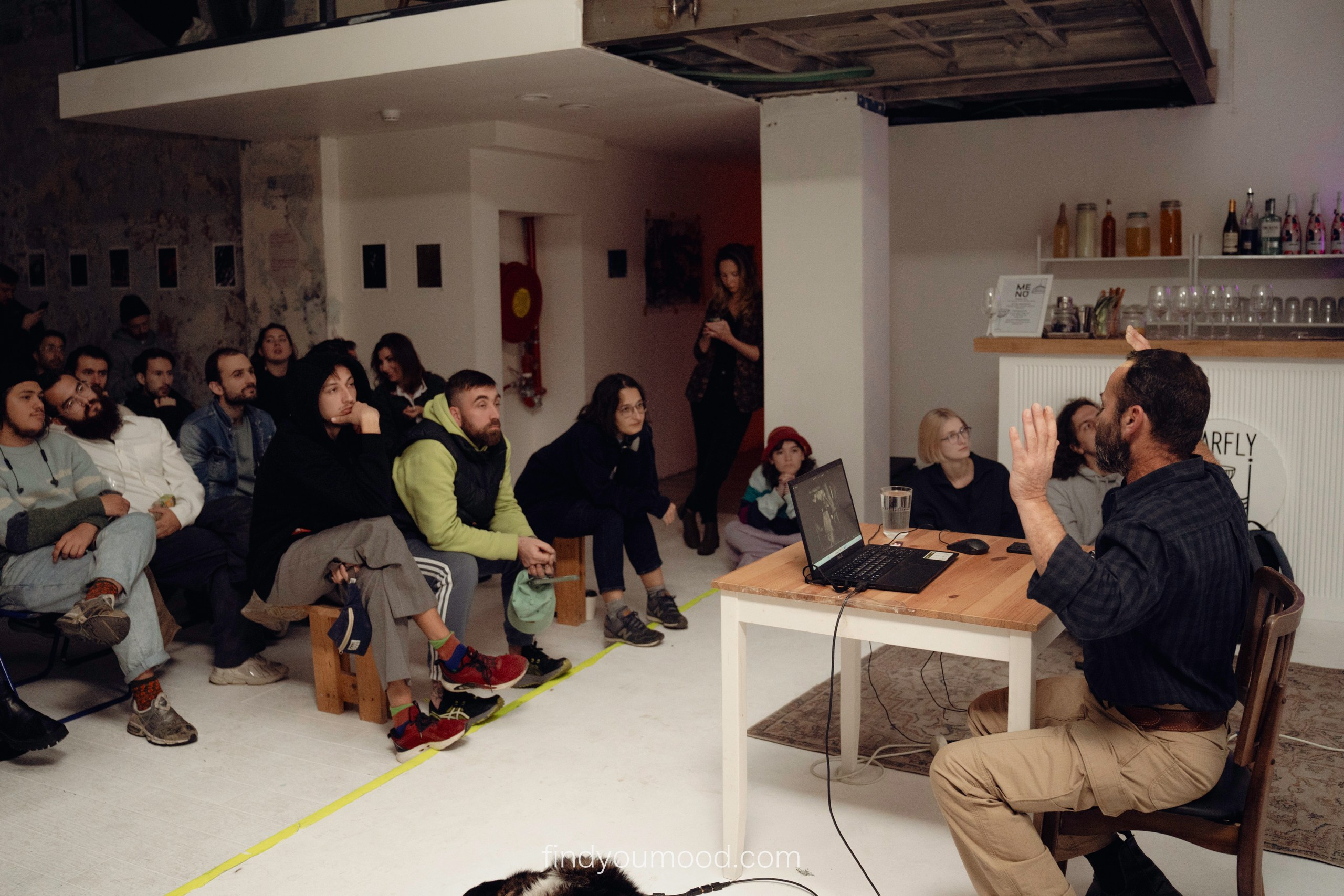 TOHUBOHU. Photo and video shooting