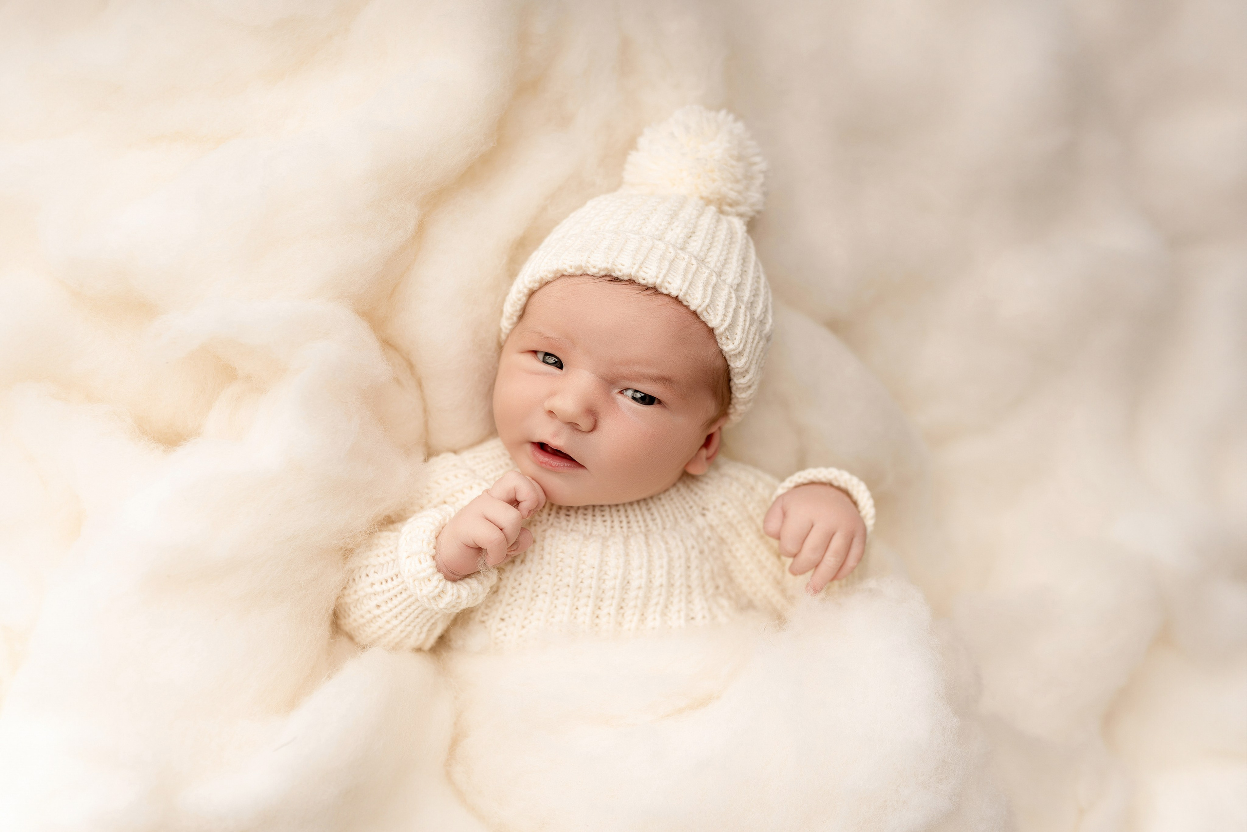 Esu Aleksandra naujagimių ir kudikių fotografė iš Vilniaus