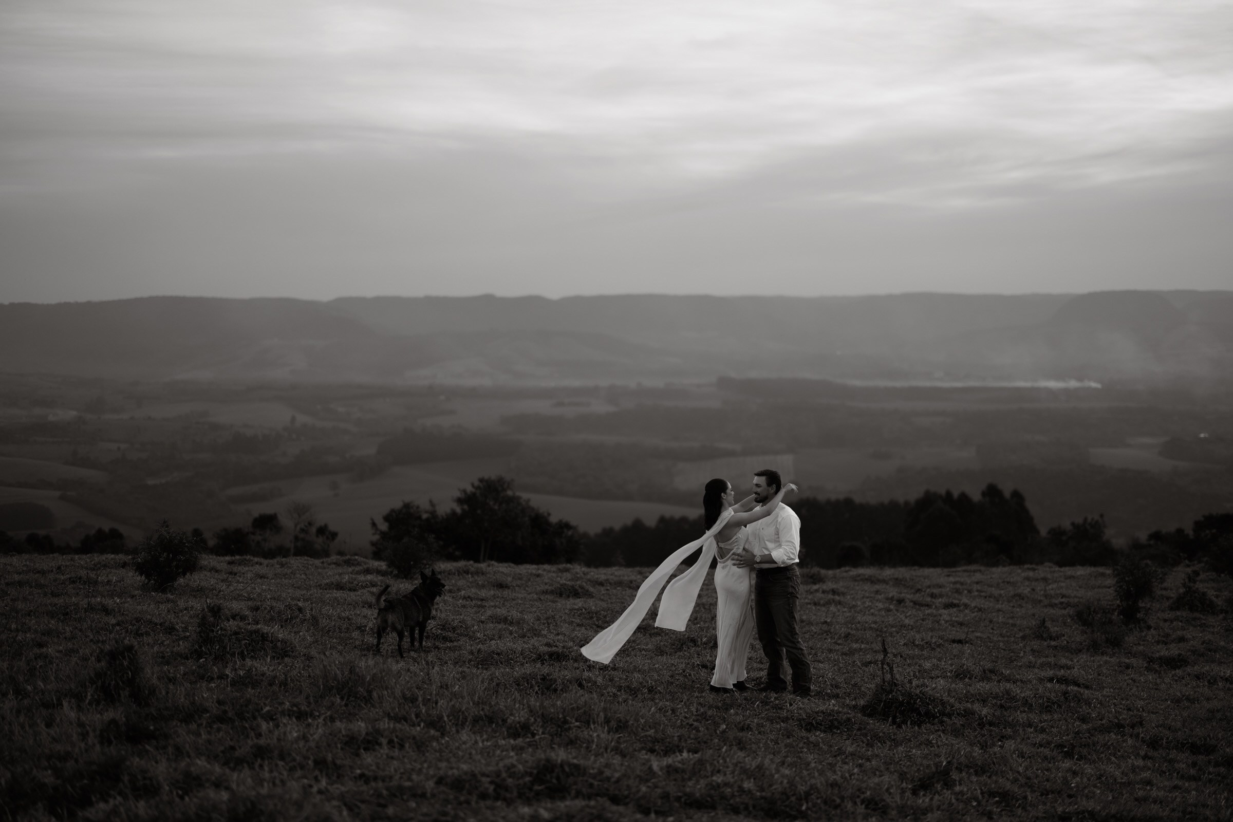 Couple Sessions. Wedding Photographer in Brazil | Based in Paraná, available across Brazil and worldwide