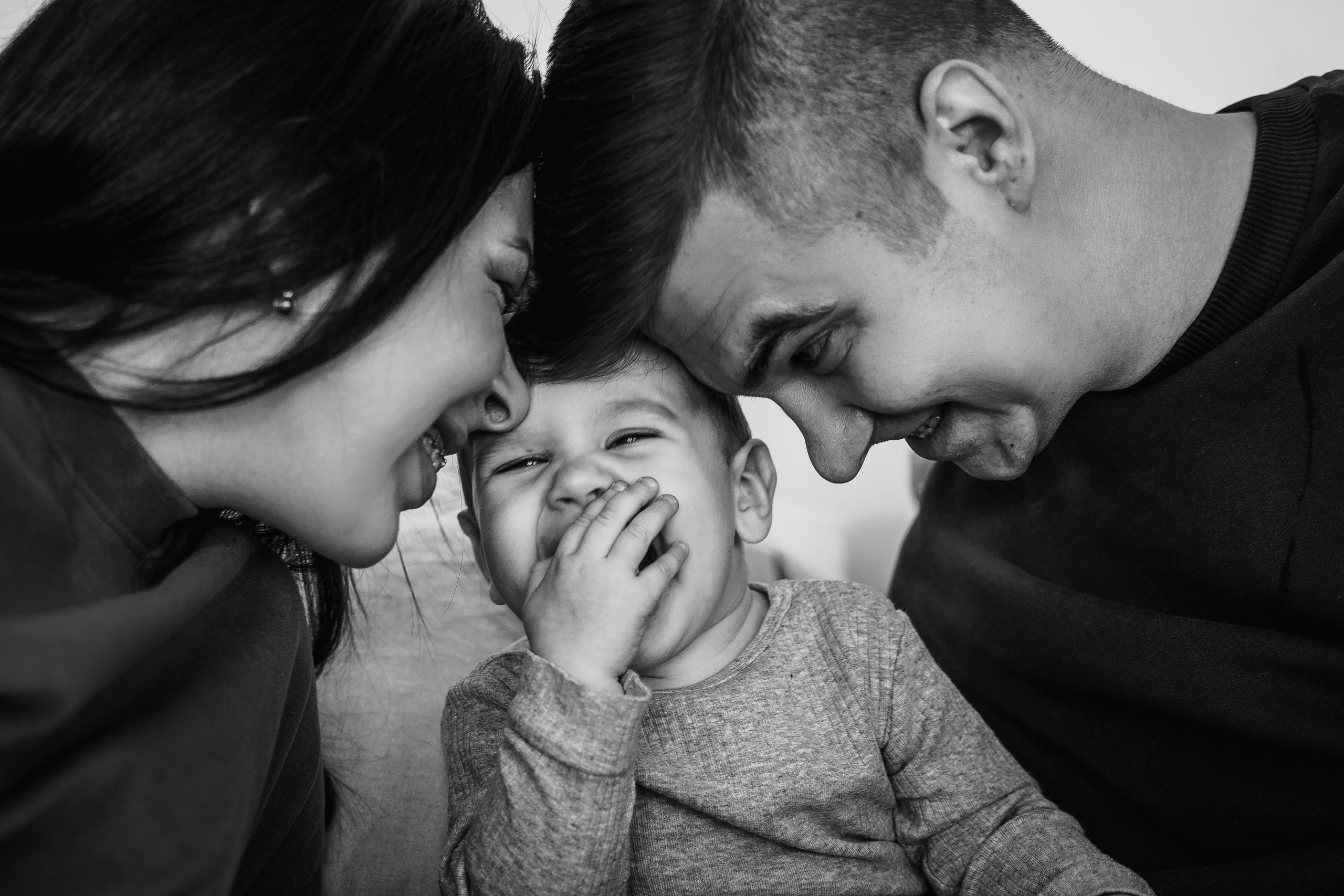 First Birthday Photoshoot – Classic & Timeless Memories. Alisa Tant — Family and newborn photographer Bucks County, Montgomery county, Philadelphia, NJ