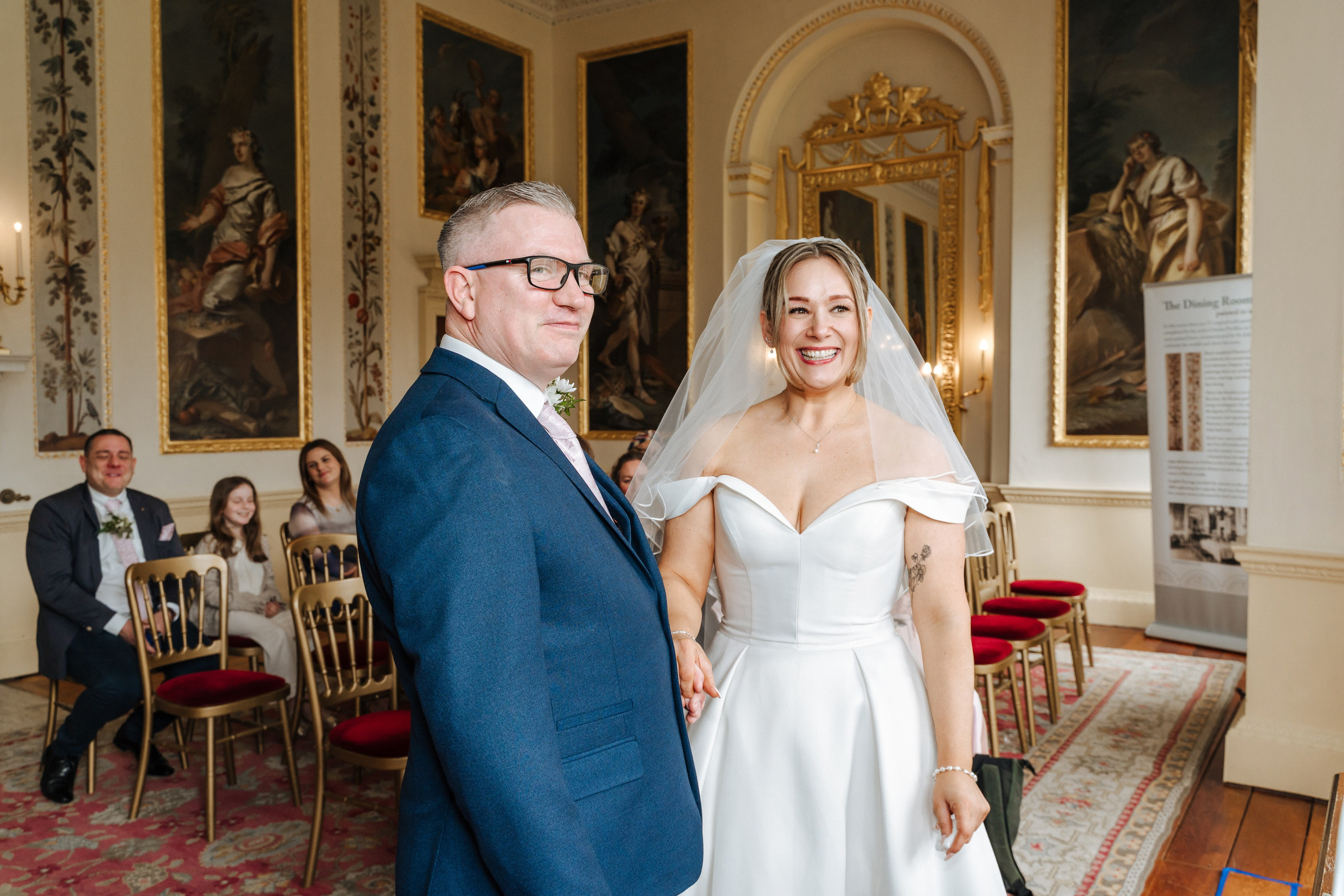 Luke and Nicola’s wedding at Danson House. Photographer in England Ekaterina Romanova