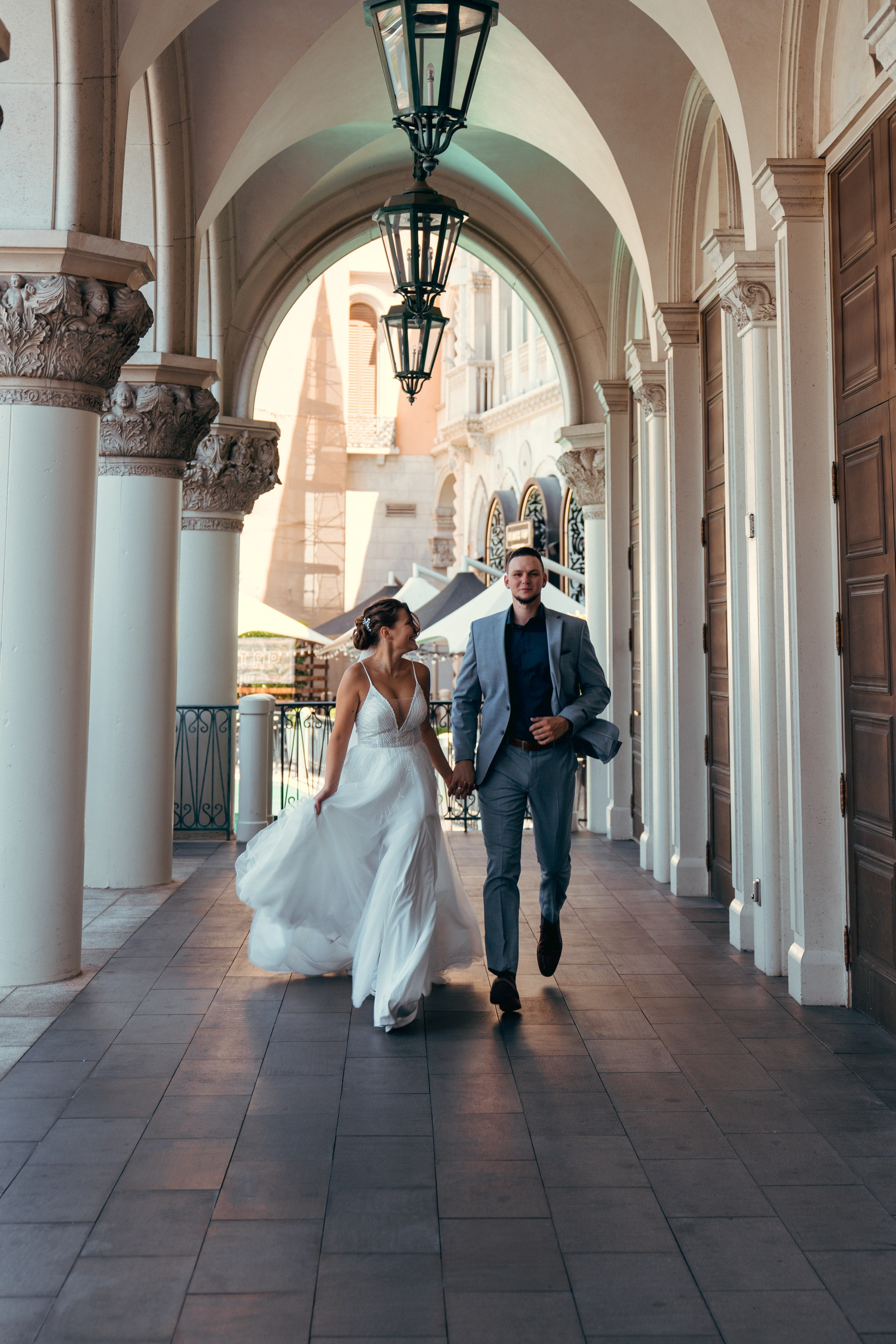 Anastasia&Alex. Wedding & elopement photographer Viktoriya Kravtsov. Las Vegas