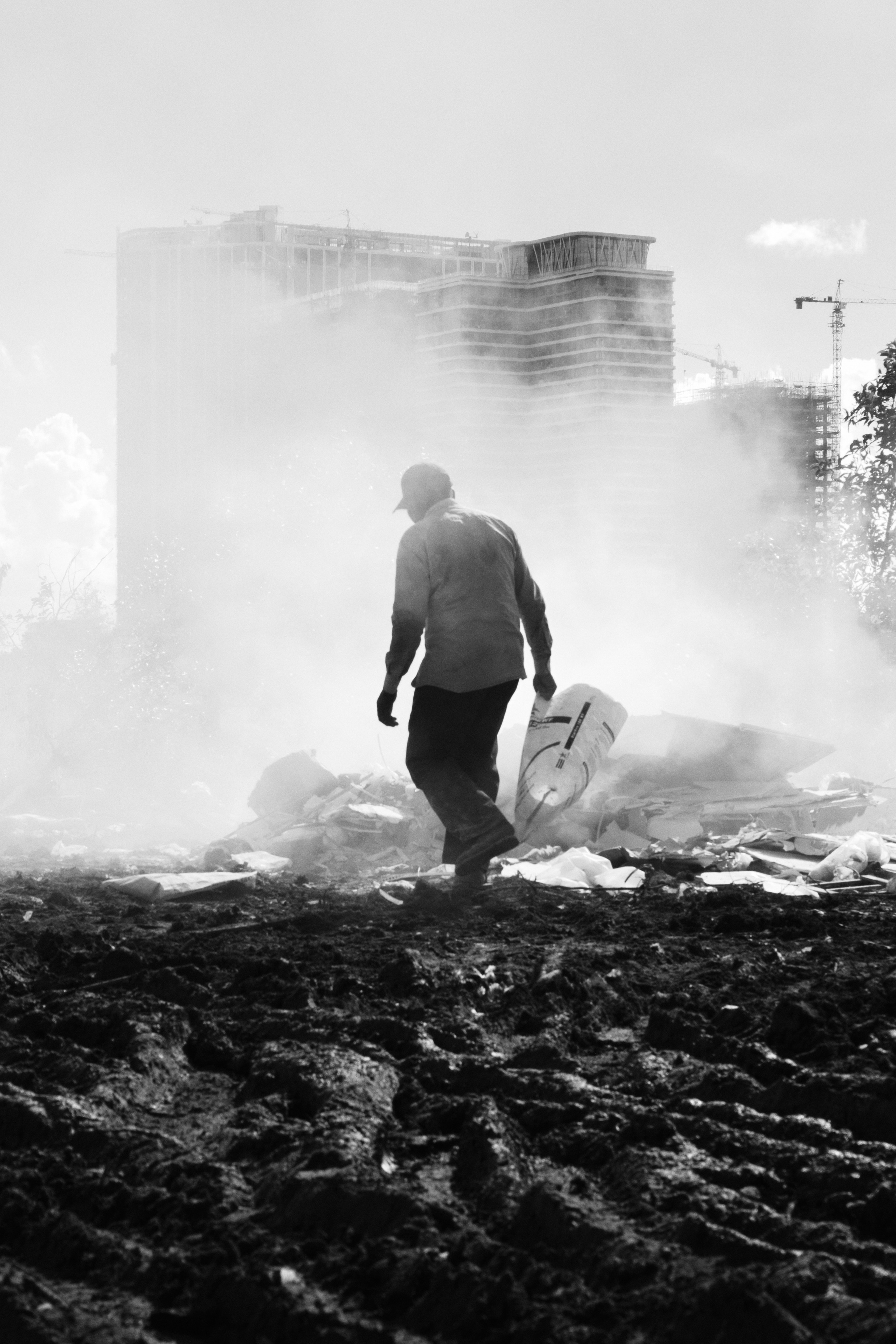 Street. Petr Nabutov. Portrait photography, Cambodia