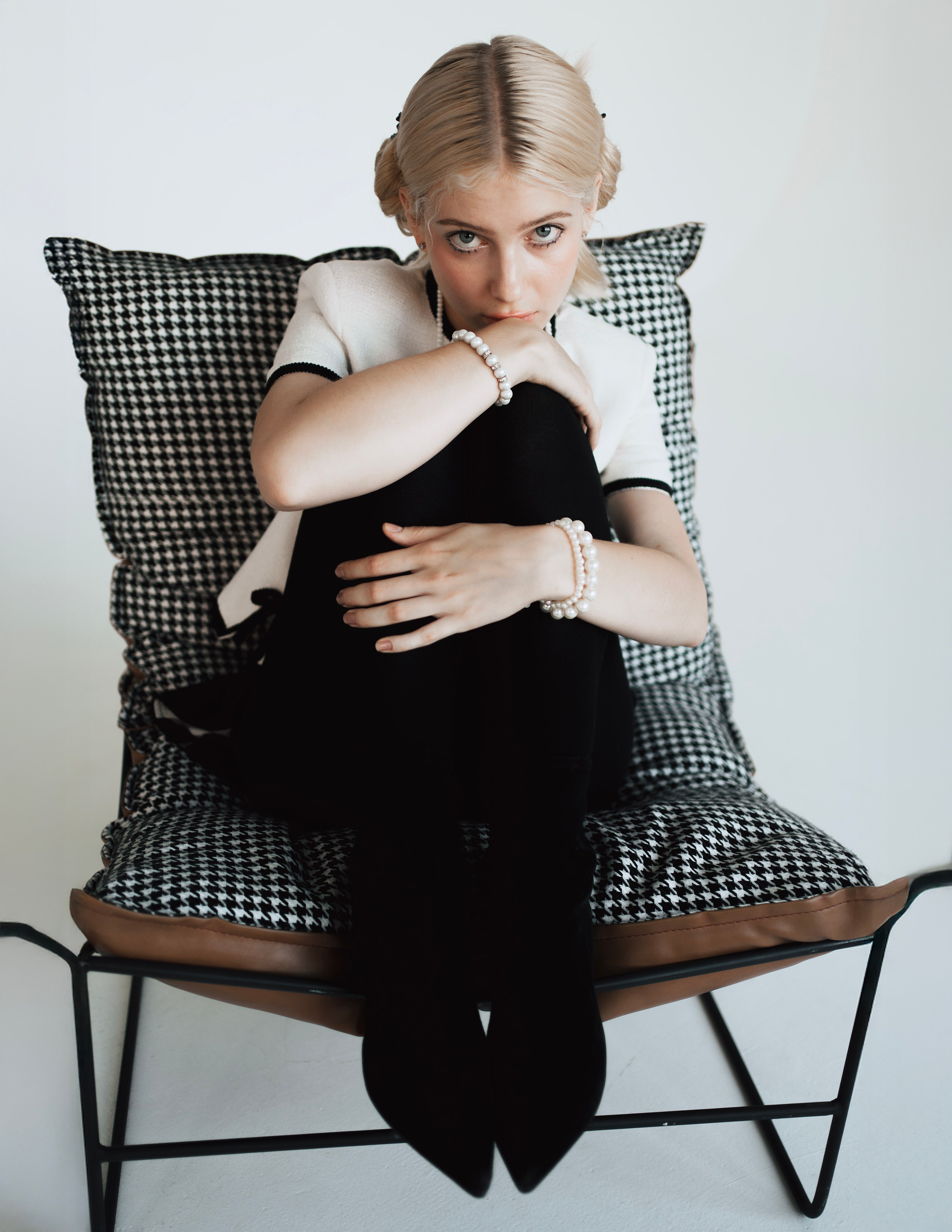 Milky. Alisha Geva женский портретный фотограф в Дубае