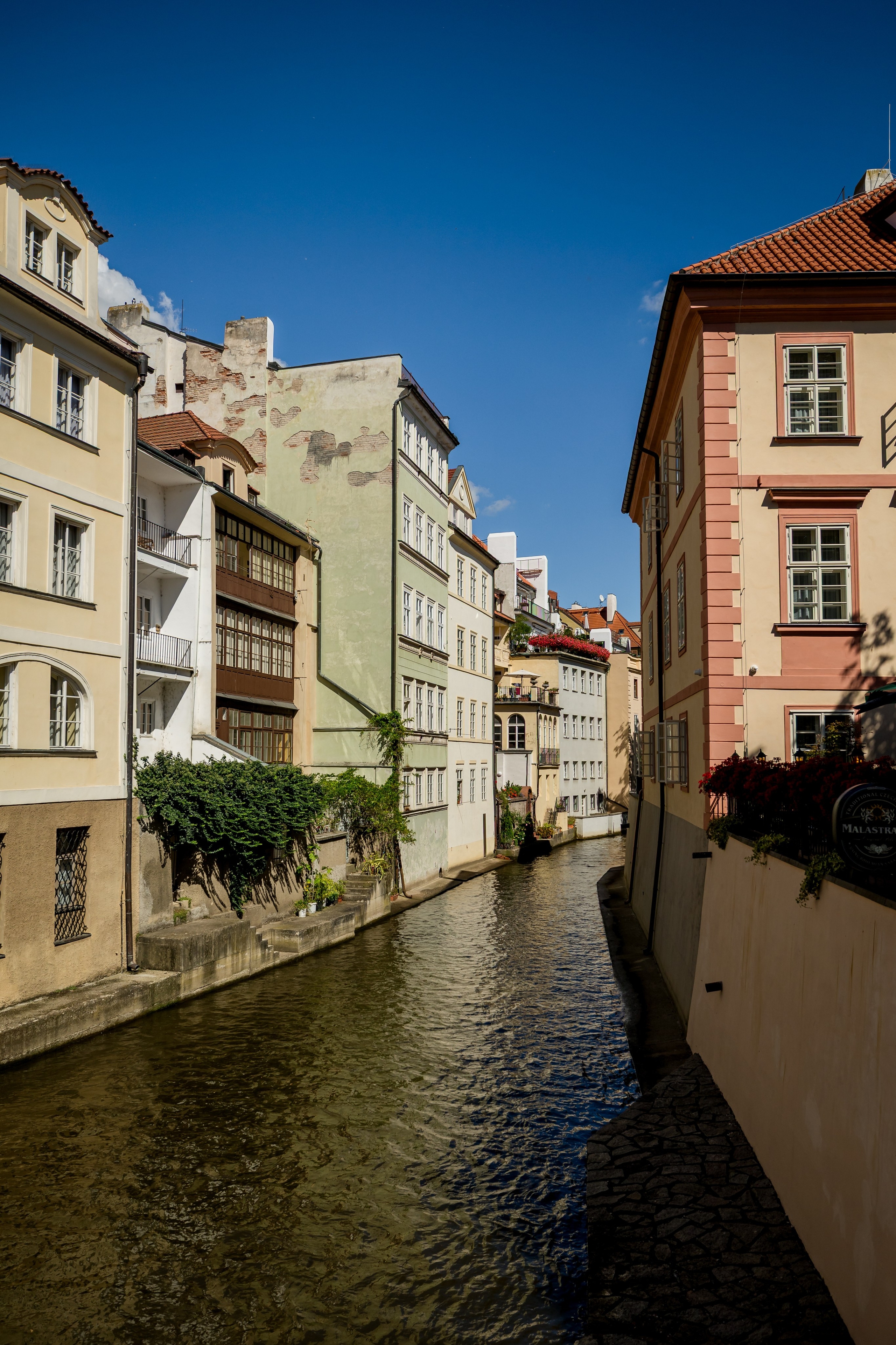Johanneshof, Prague. AMIR BUCHNIK PHOTOGRAPHER