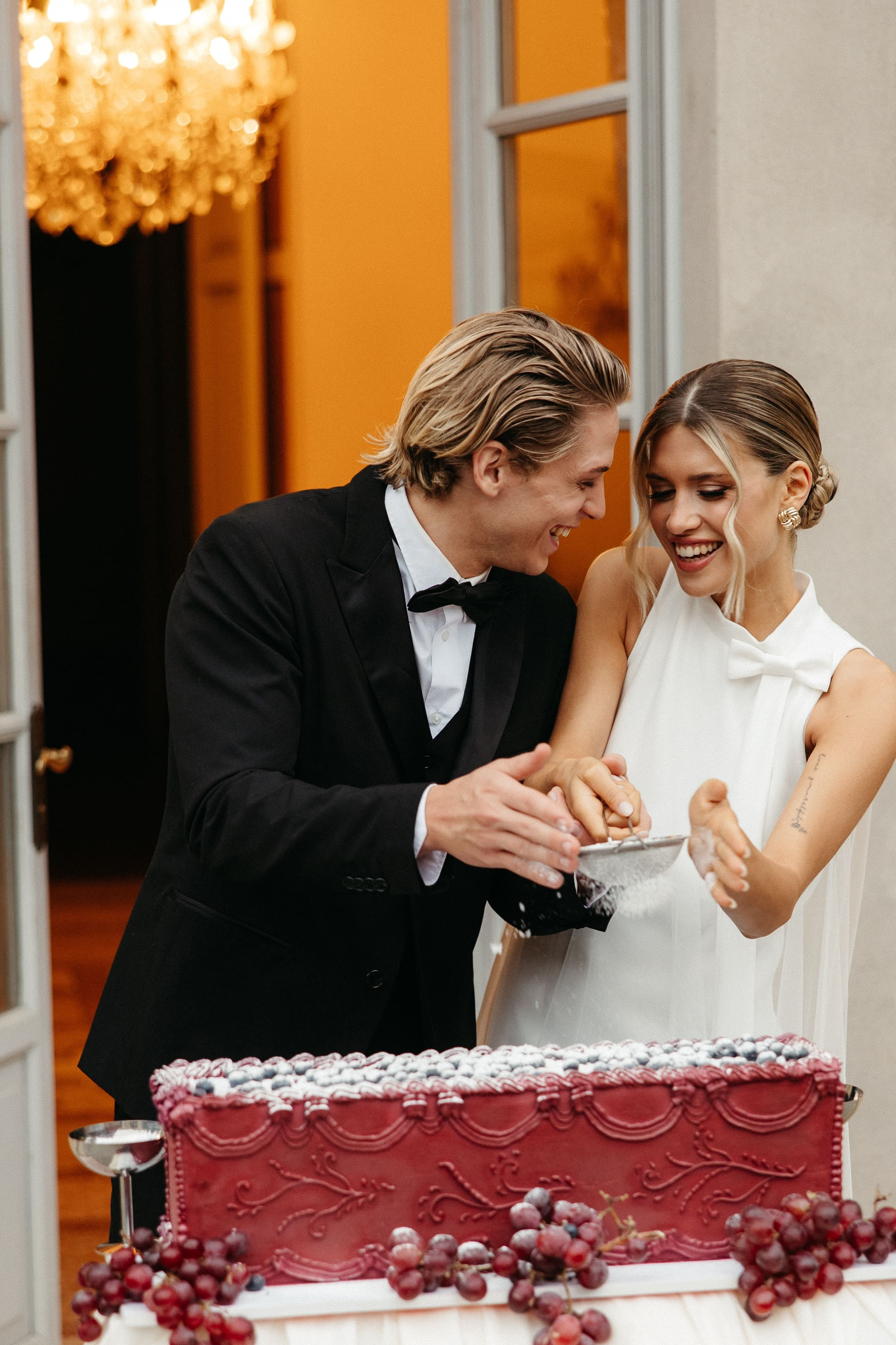 Melania & Matteo. Premium Wedding Photographer Iași