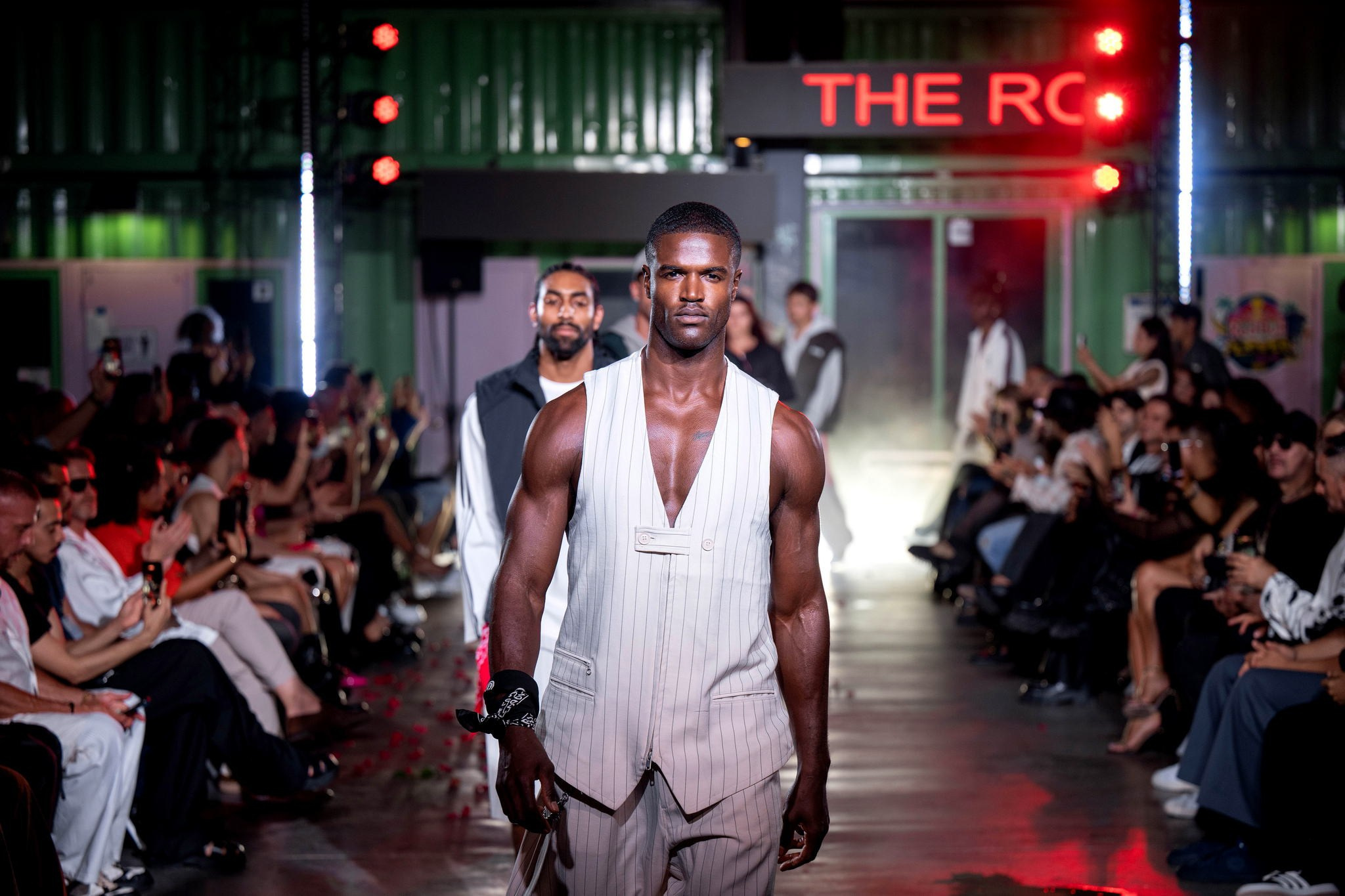 Runway. One Day Pix | Fashion & Event