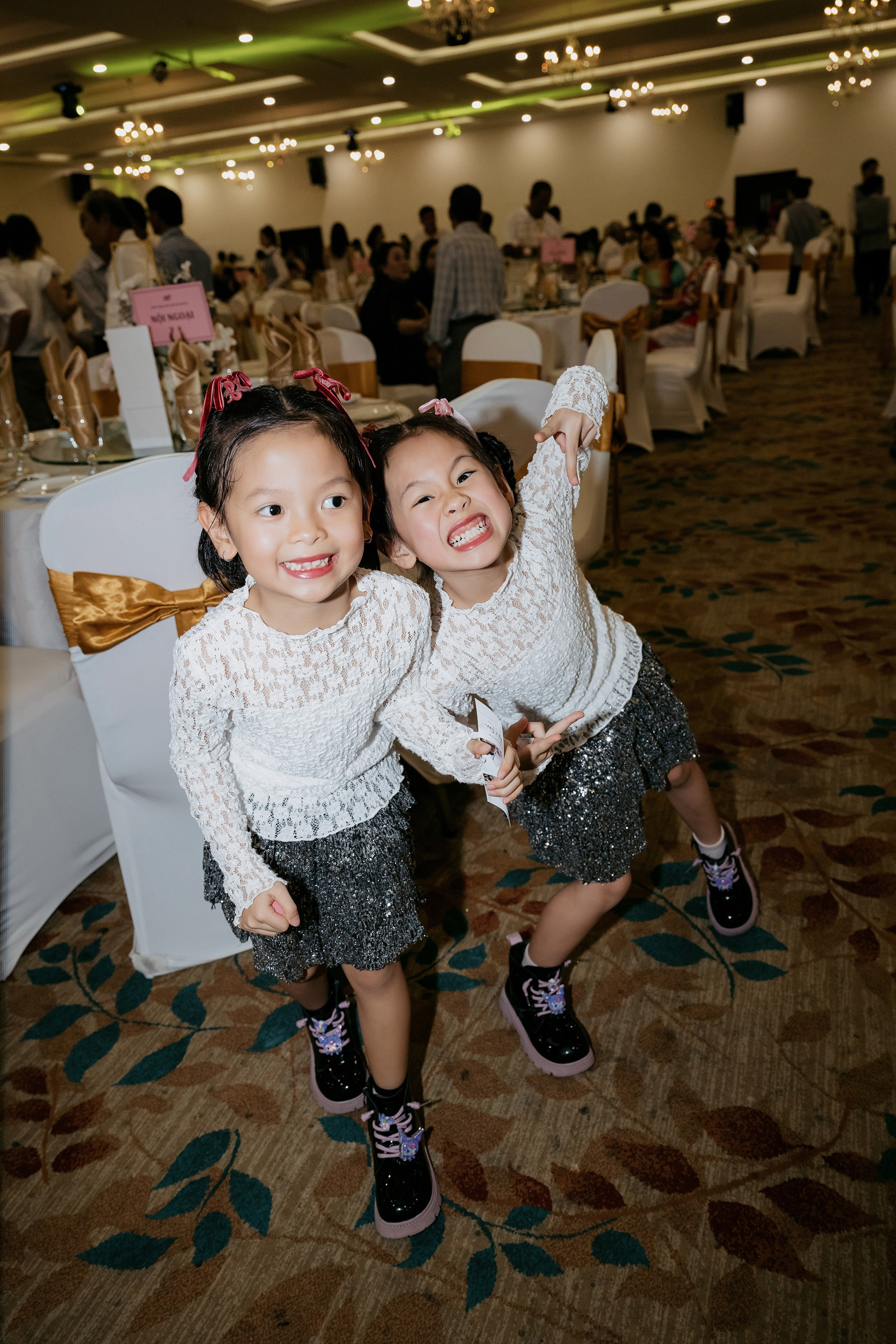 TOAN & VY / Wedding Journalism. Saigon Wedding Present | Art Beyond Moments
