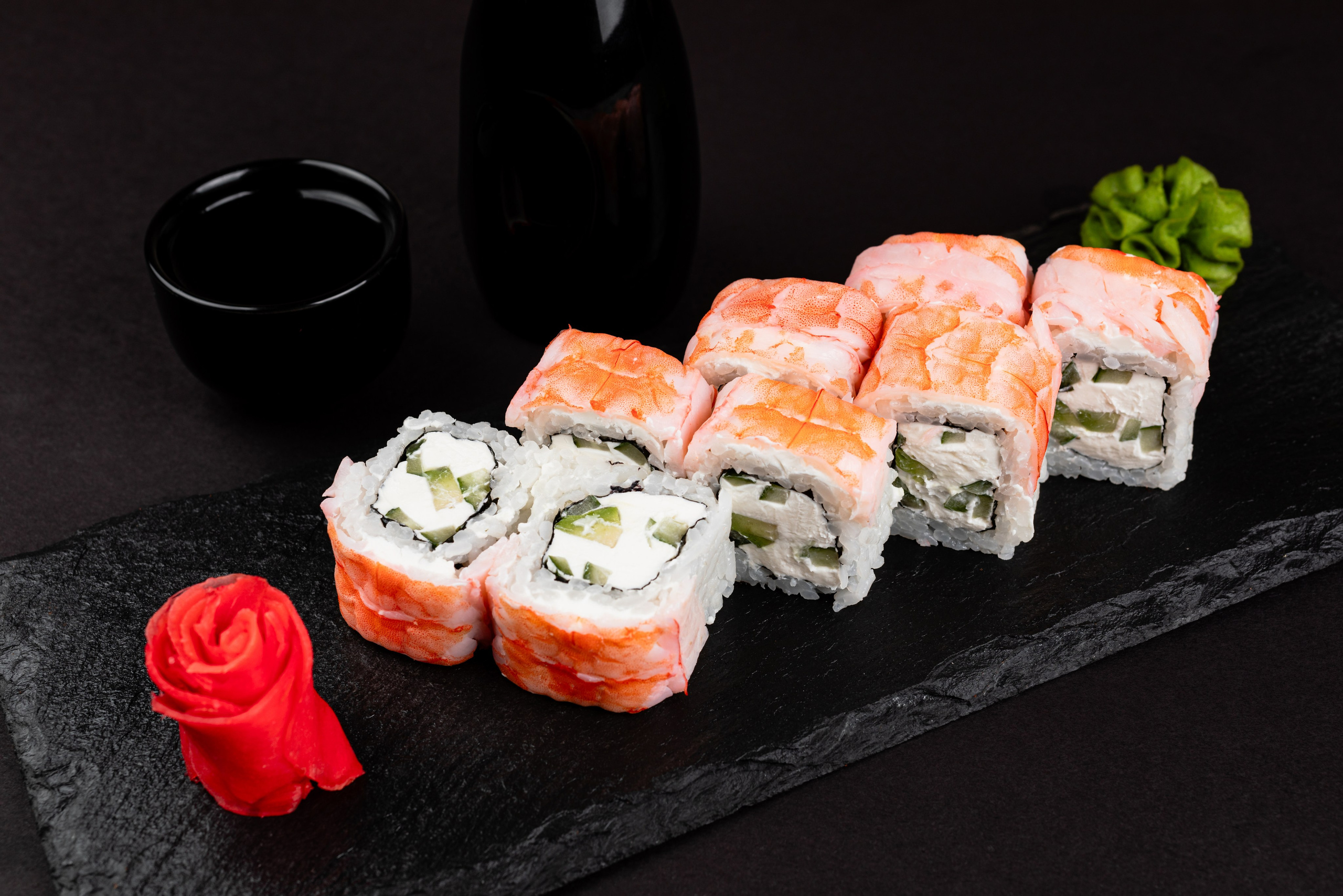 Tokyo Roll — фуд-фотосъёмка суши и роллов в Бишкеке. Фотограф в Бишкеке Оксана Шувалова