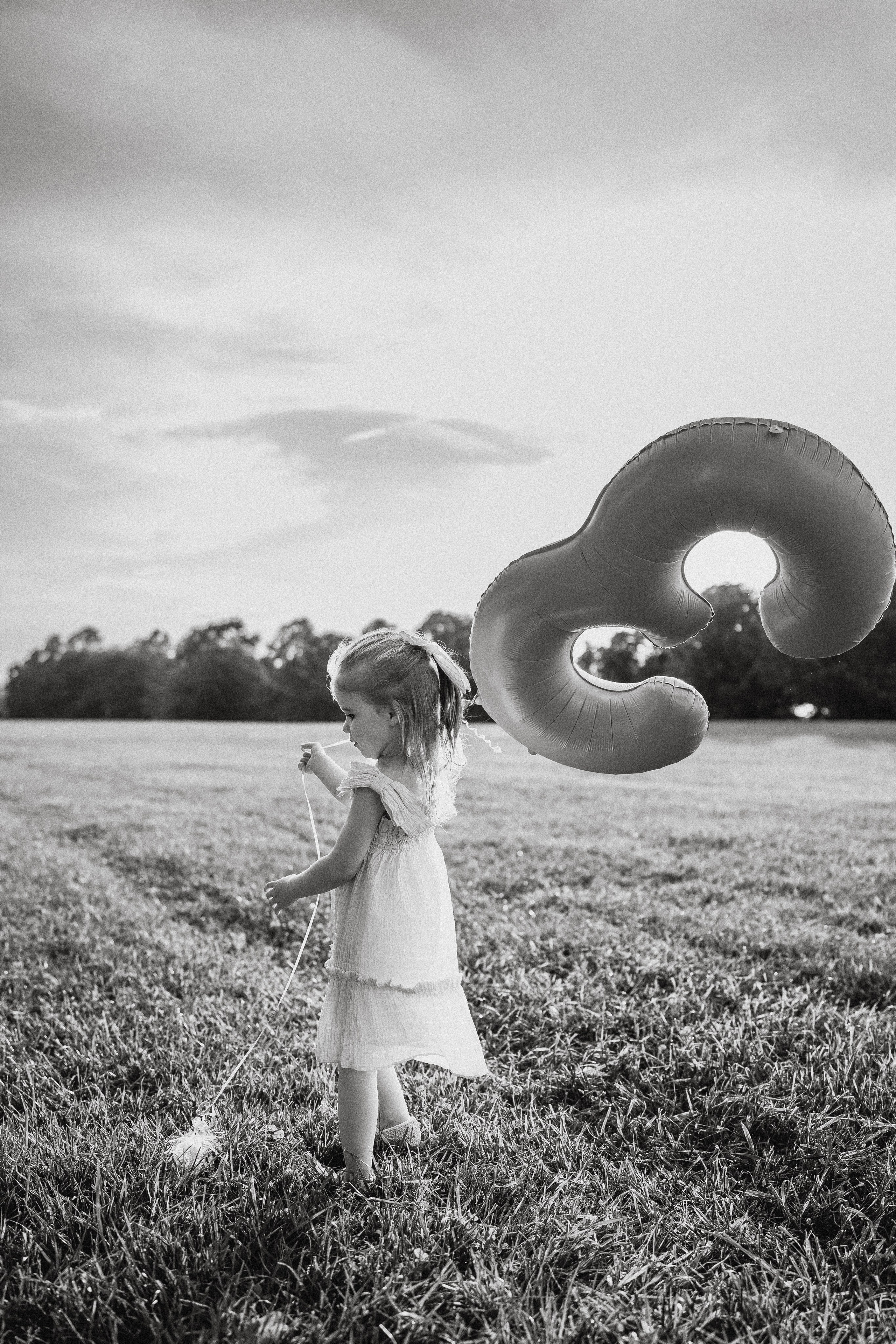 Yana, Sergey, Emma. 3 years outdoor. Wedding and family photographer and videographer PA, NJ, NY, DE, MD