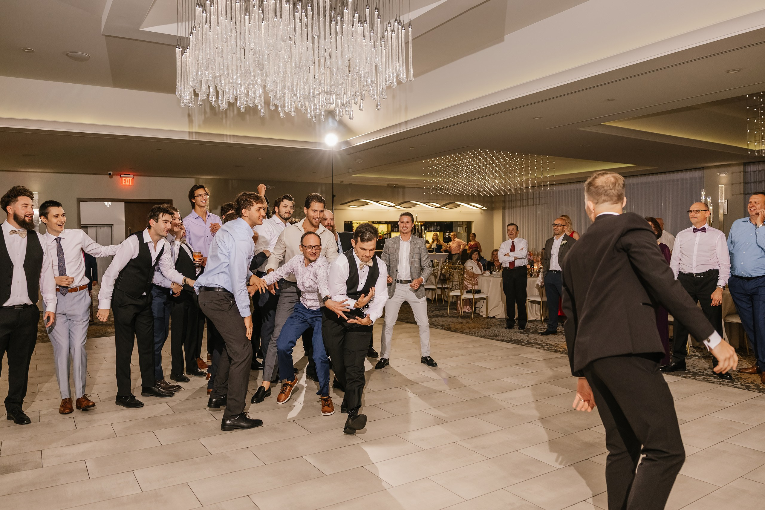 09.06.2025 Wedding. Wedding family event photographer in Chicago Nick Yushevich