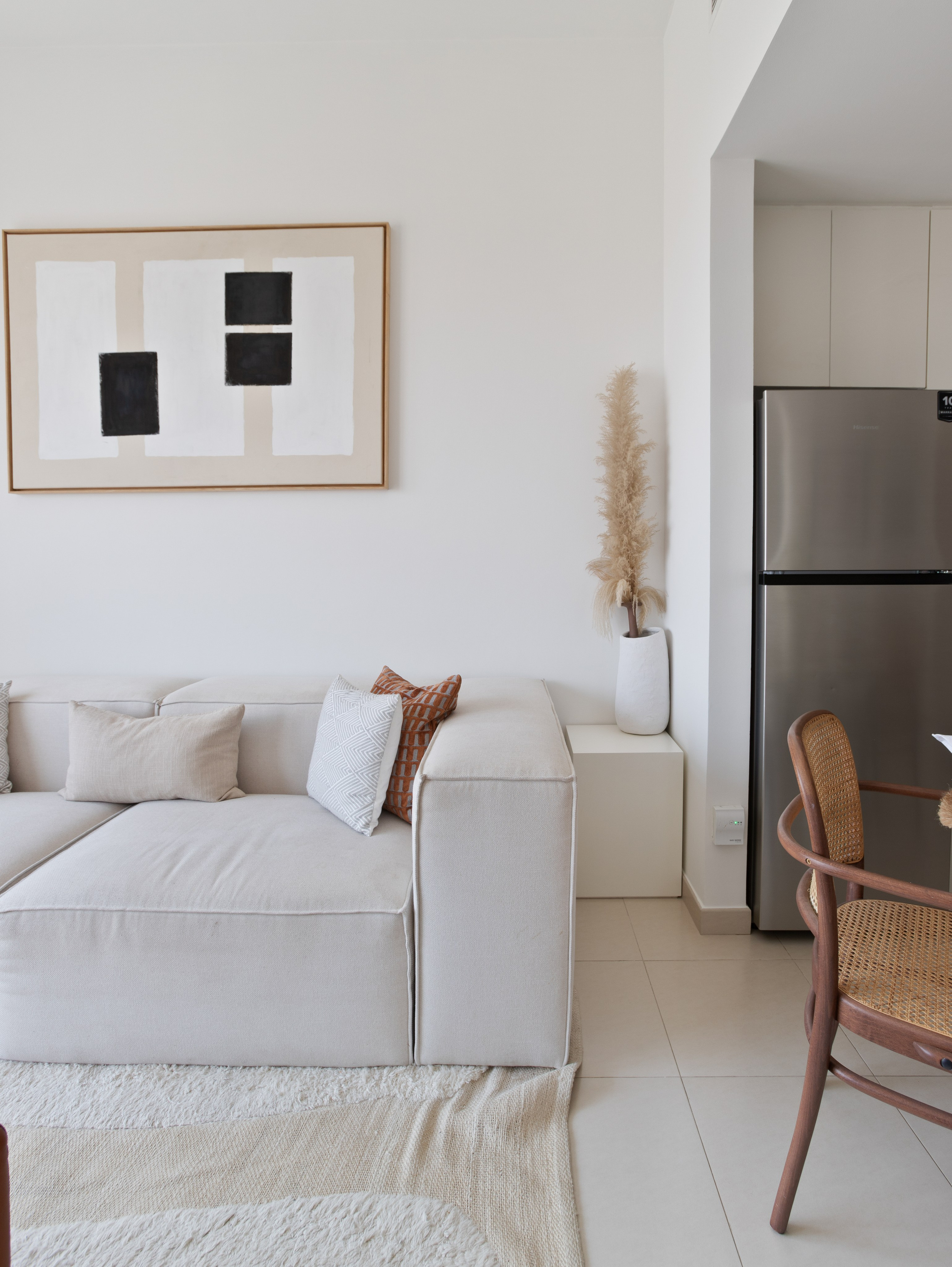 UNA Apartments. Samy Mar Boy │Portrait, Automotive and Real Estate Photographer