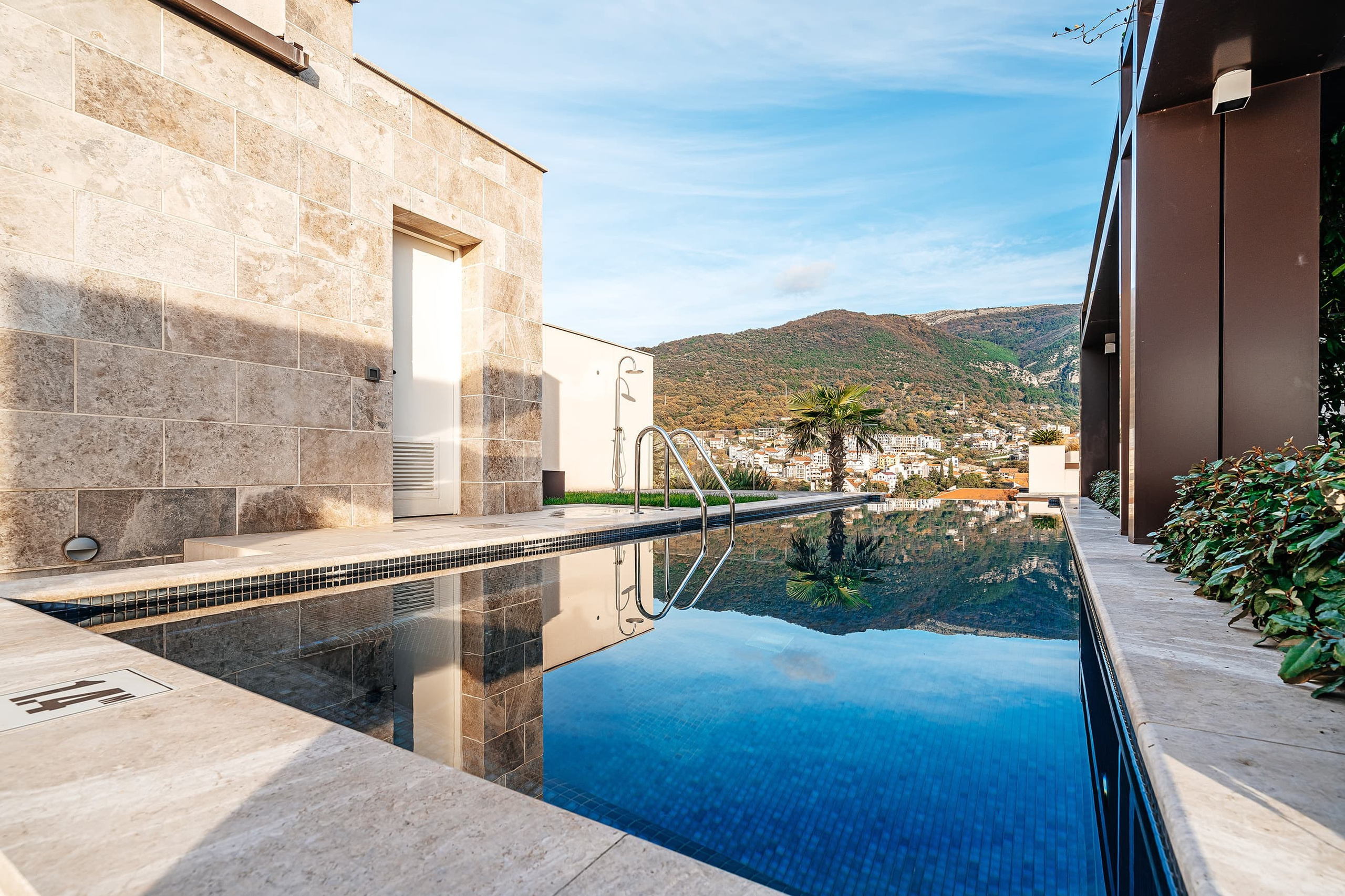 Real Estate Photography. Montenegro. EVAN ARISTOV WEDDING PHOTOGRAPHY — Seattle Wedding Photographer