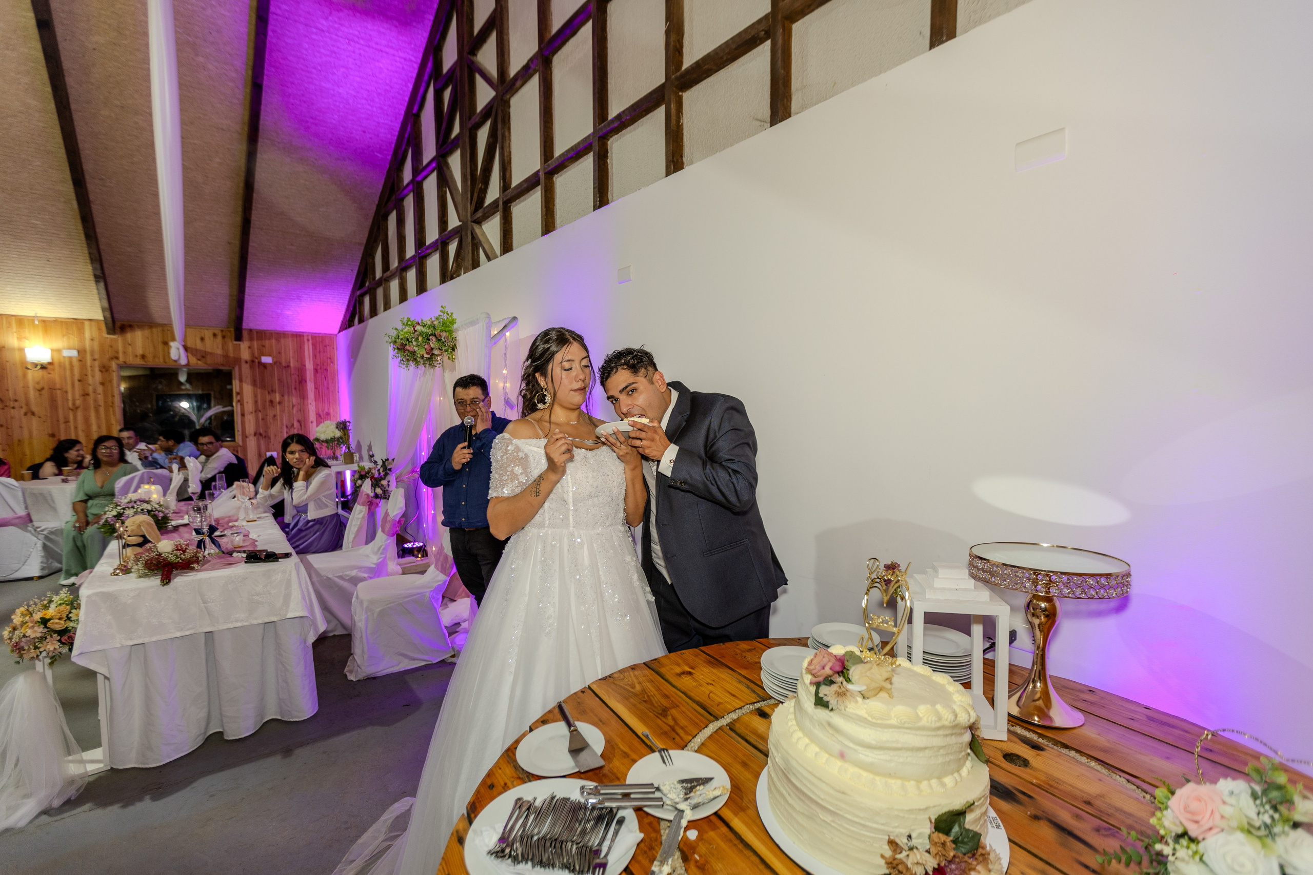 Yoanna y Ricardo. Dinka & Emilio - El arte de preservar lo que no se repite