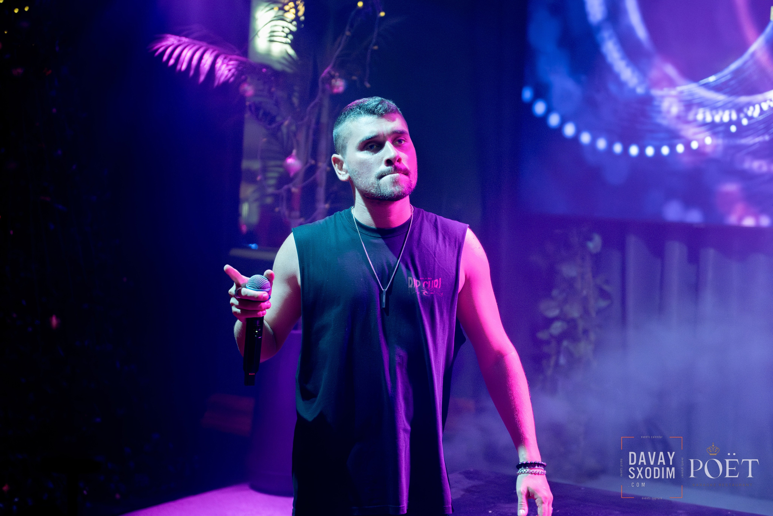 Ночь караоке | Фоторепортаж | Видеорепортаж | Афиша | DAVAYSXODIM.com PHUKET. АФИША|ФОТОРЕПОРТАЖИ|ИВЕНТЫ|ПХУКЕТ