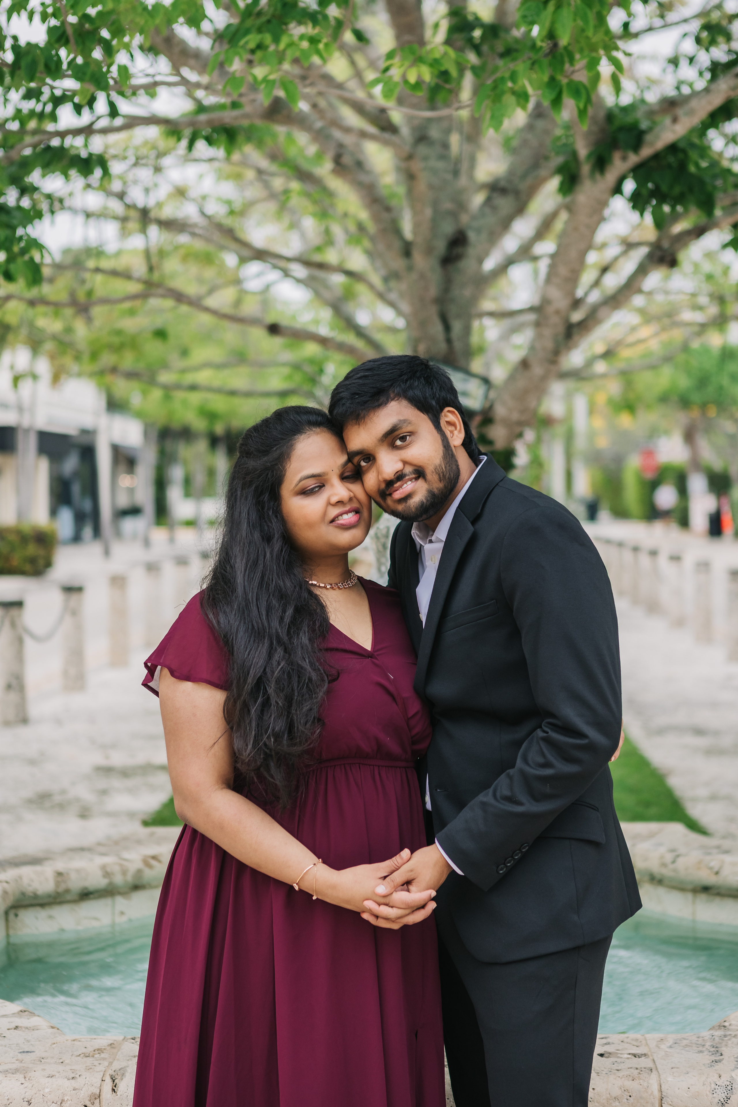 Engagement in Palm Beach Florida. My name is Kate and I am family and wedding photographer