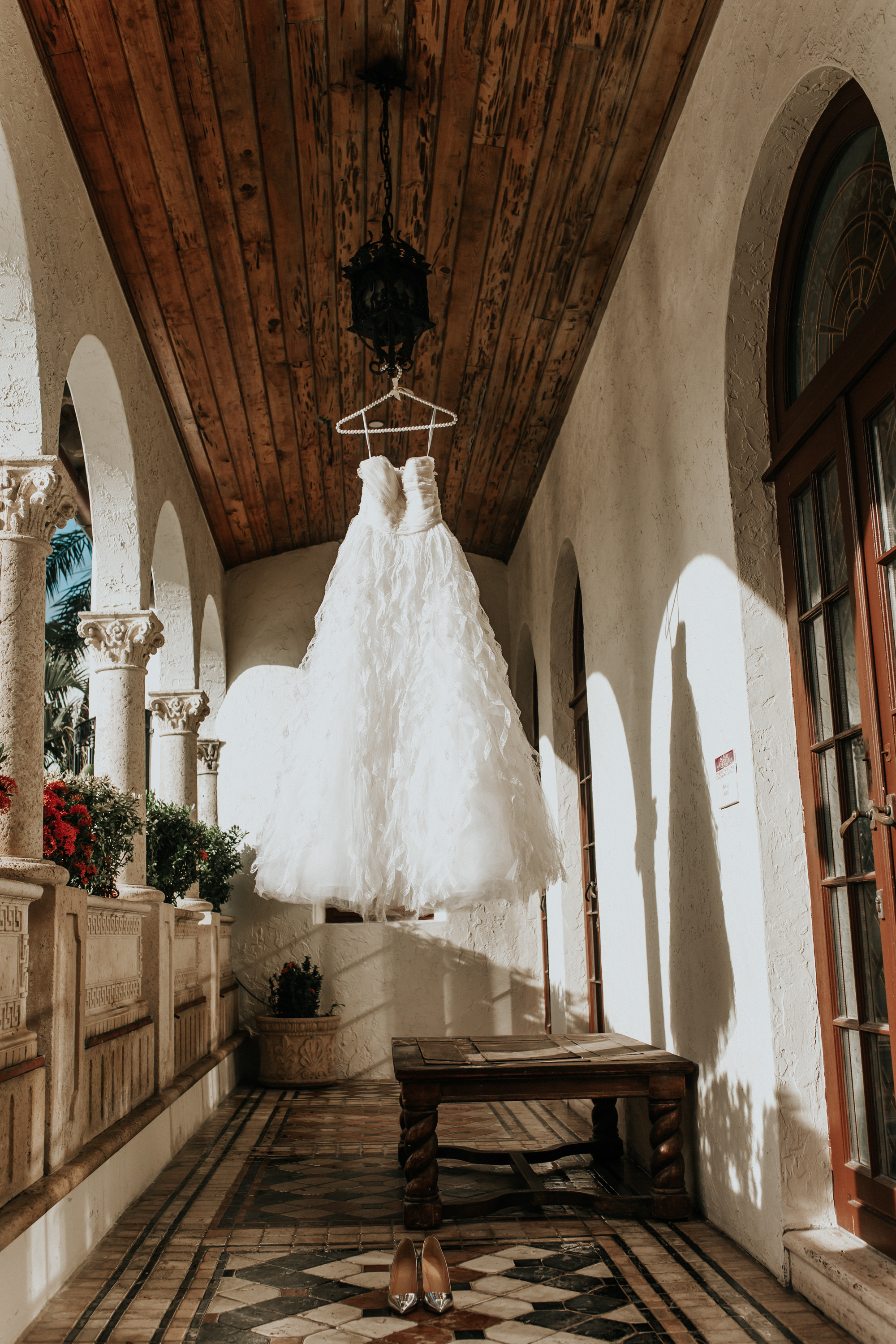 JEWISH WEDDING IN VILLA VIZCAYA. My name is Kate and I am family and wedding photographer