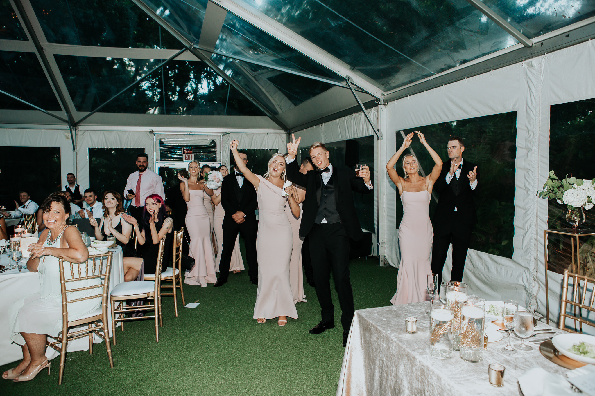 Beautiful wedding in Villa Woodbine. My name is Kate and I am family and wedding photographer