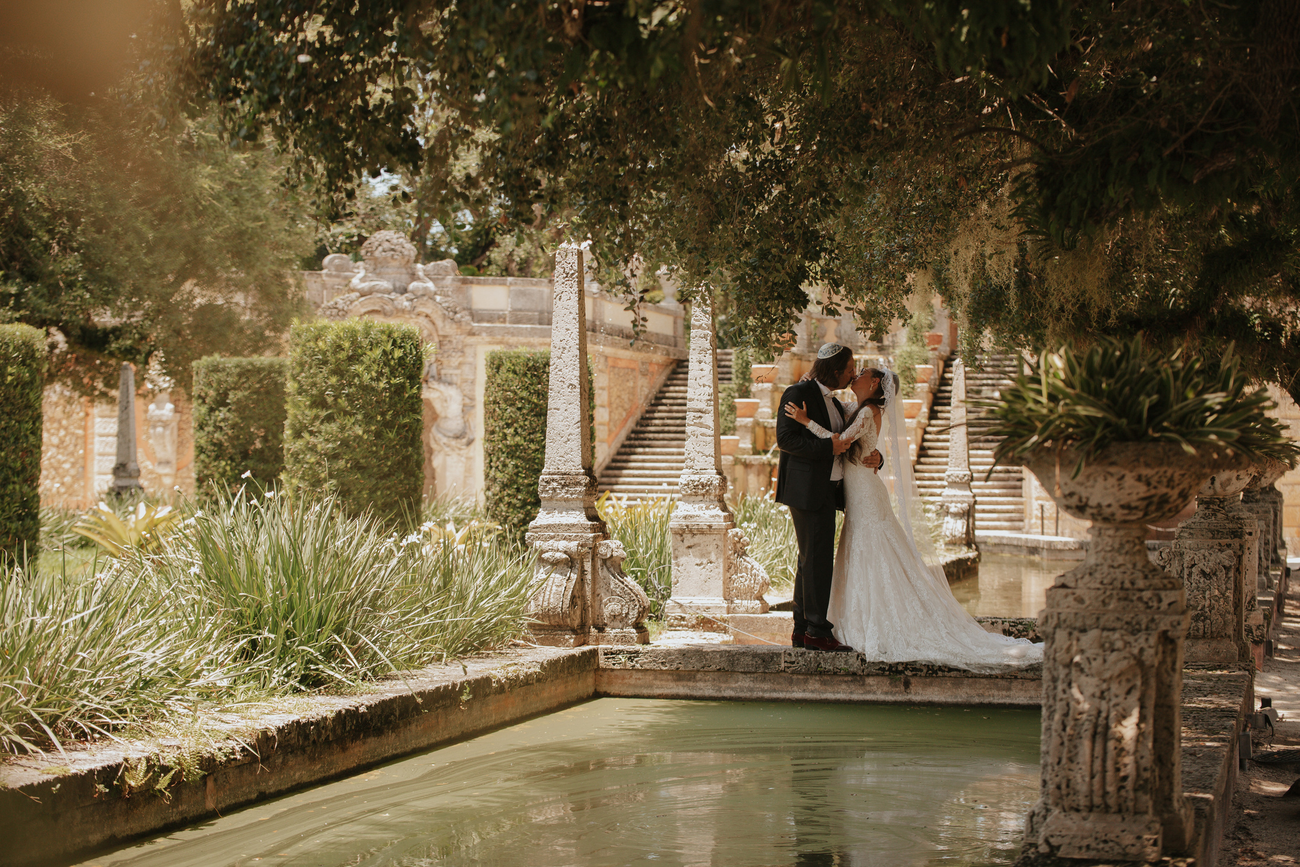 JEWISH WEDDING IN VILLA VIZCAYA. My name is Kate and I am family and wedding photographer