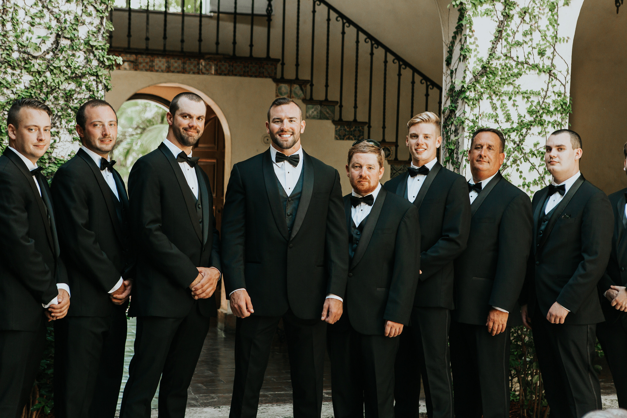 Beautiful wedding in Villa Woodbine. My name is Kate and I am family and wedding photographer