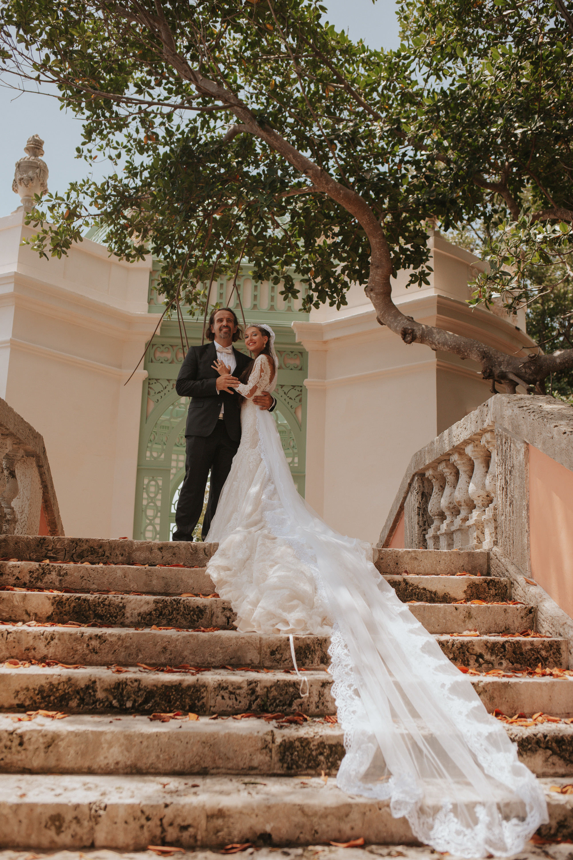 JEWISH WEDDING IN VILLA VIZCAYA. My name is Kate and I am family and wedding photographer